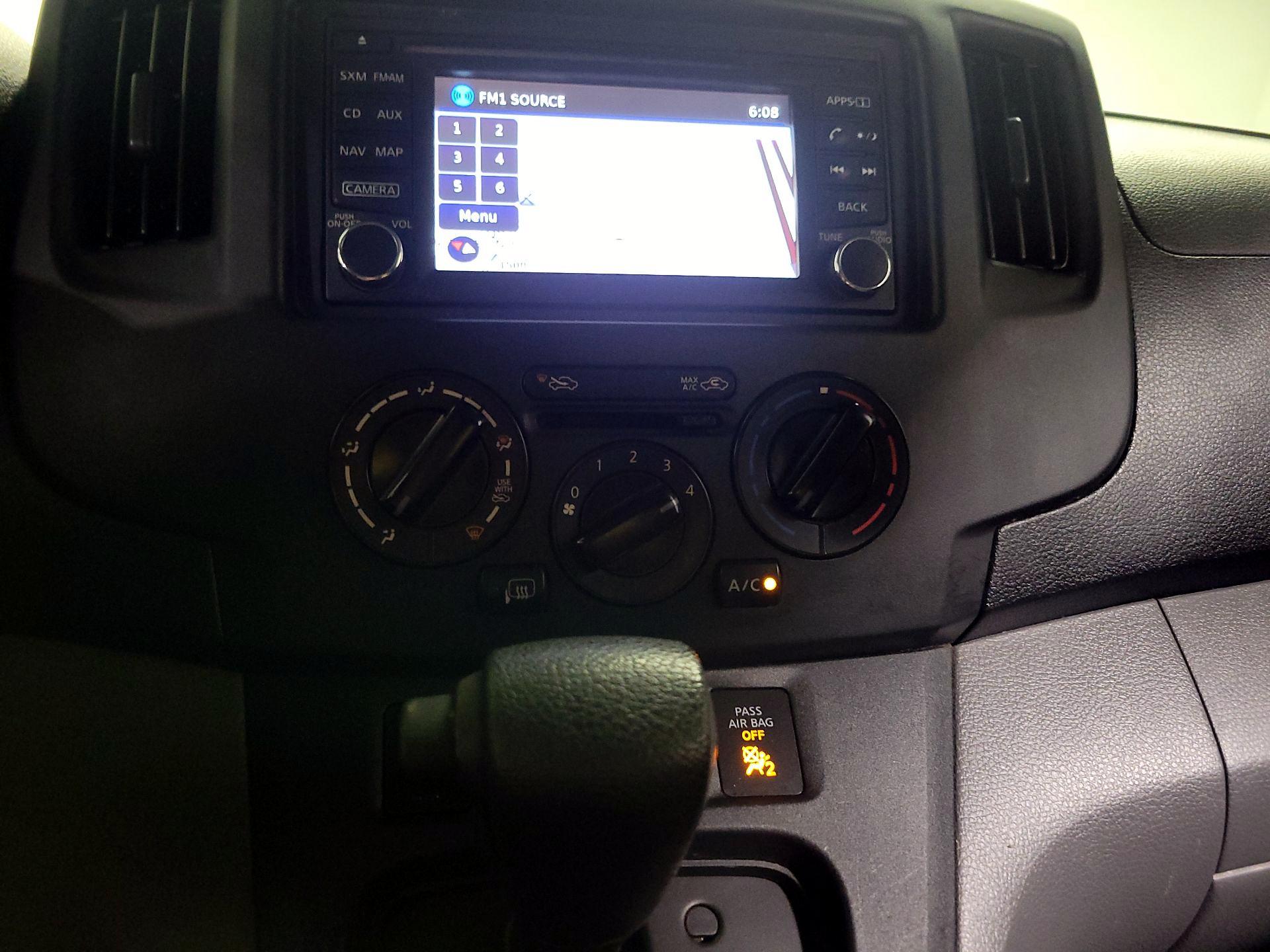Thumbnail: 2015 Nissan NV200 - 16