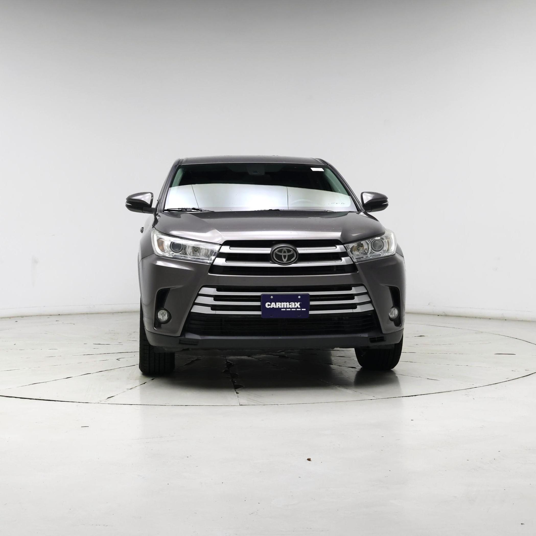 Thumbnail: 2019 Toyota Highlander - 5
