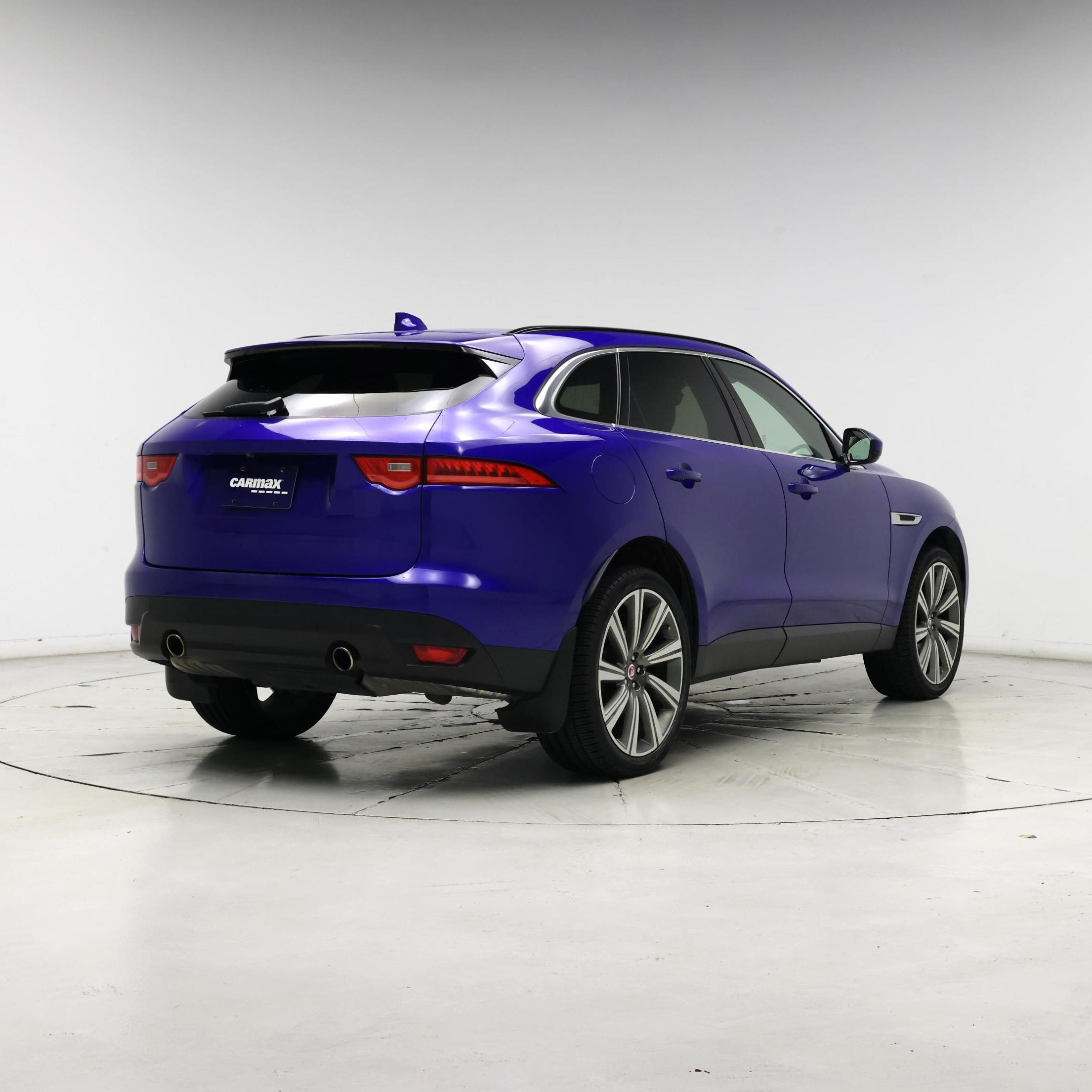 Thumbnail: 2018 Jaguar F-Pace - 8