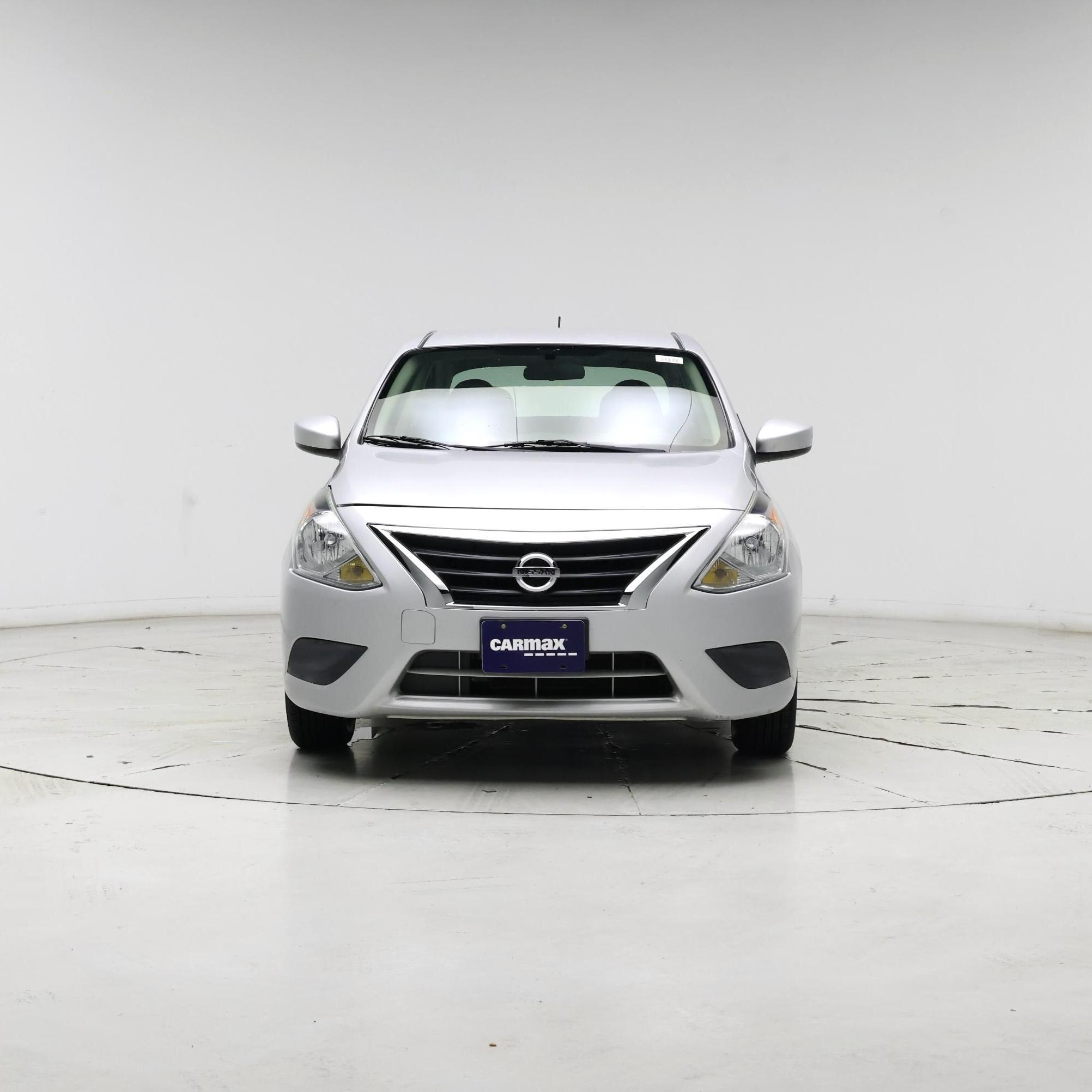 Thumbnail: 2018 Nissan Versa - 5
