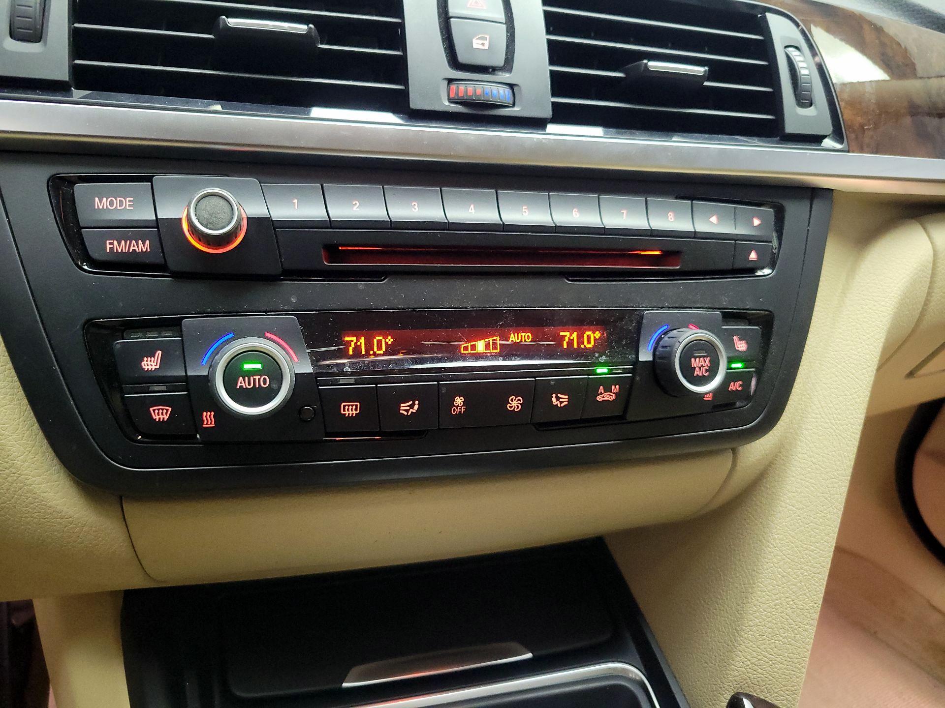 Thumbnail: 2014 BMW 3 Series - 15