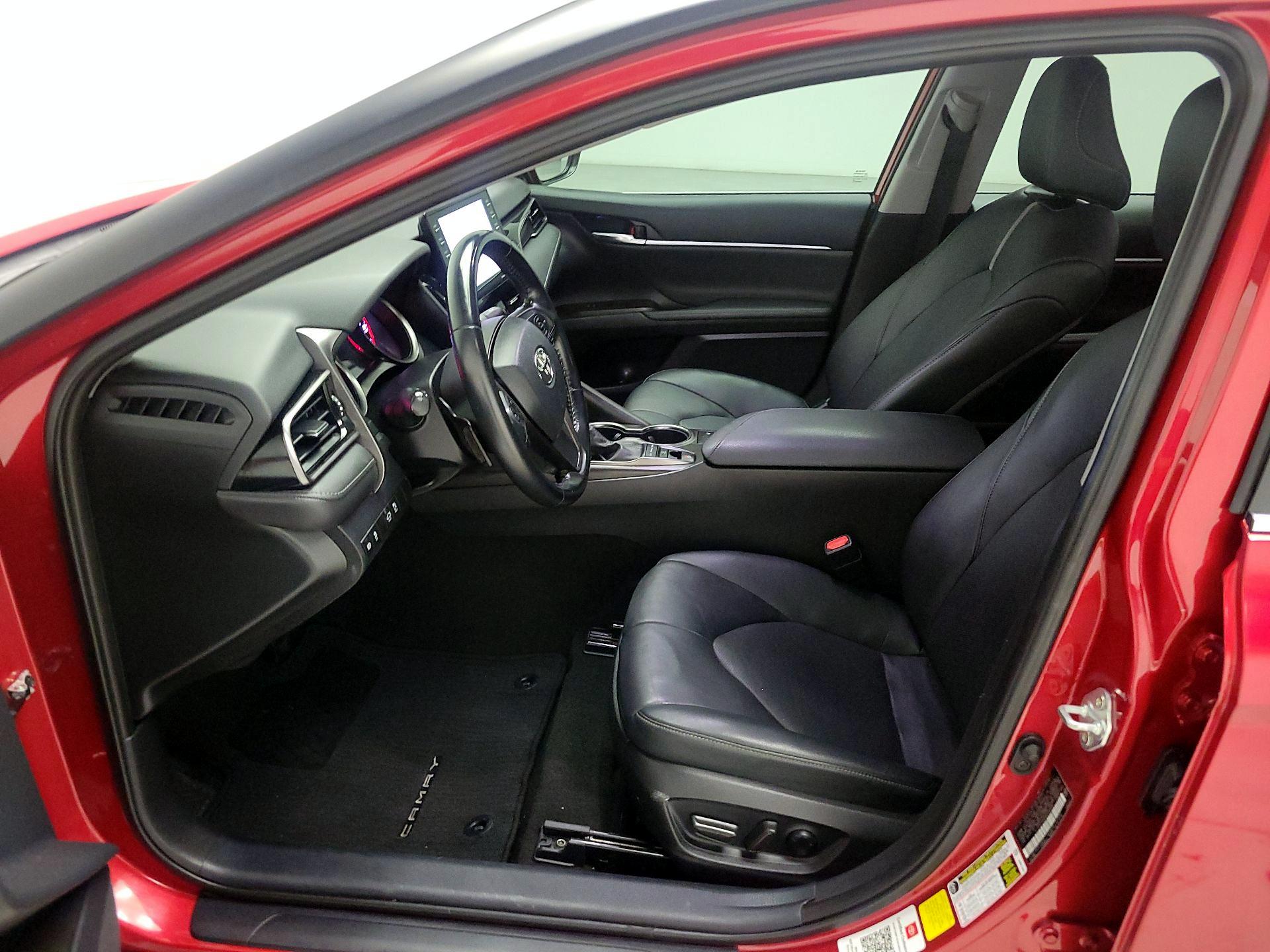 Thumbnail: 2021 Toyota Camry - 11