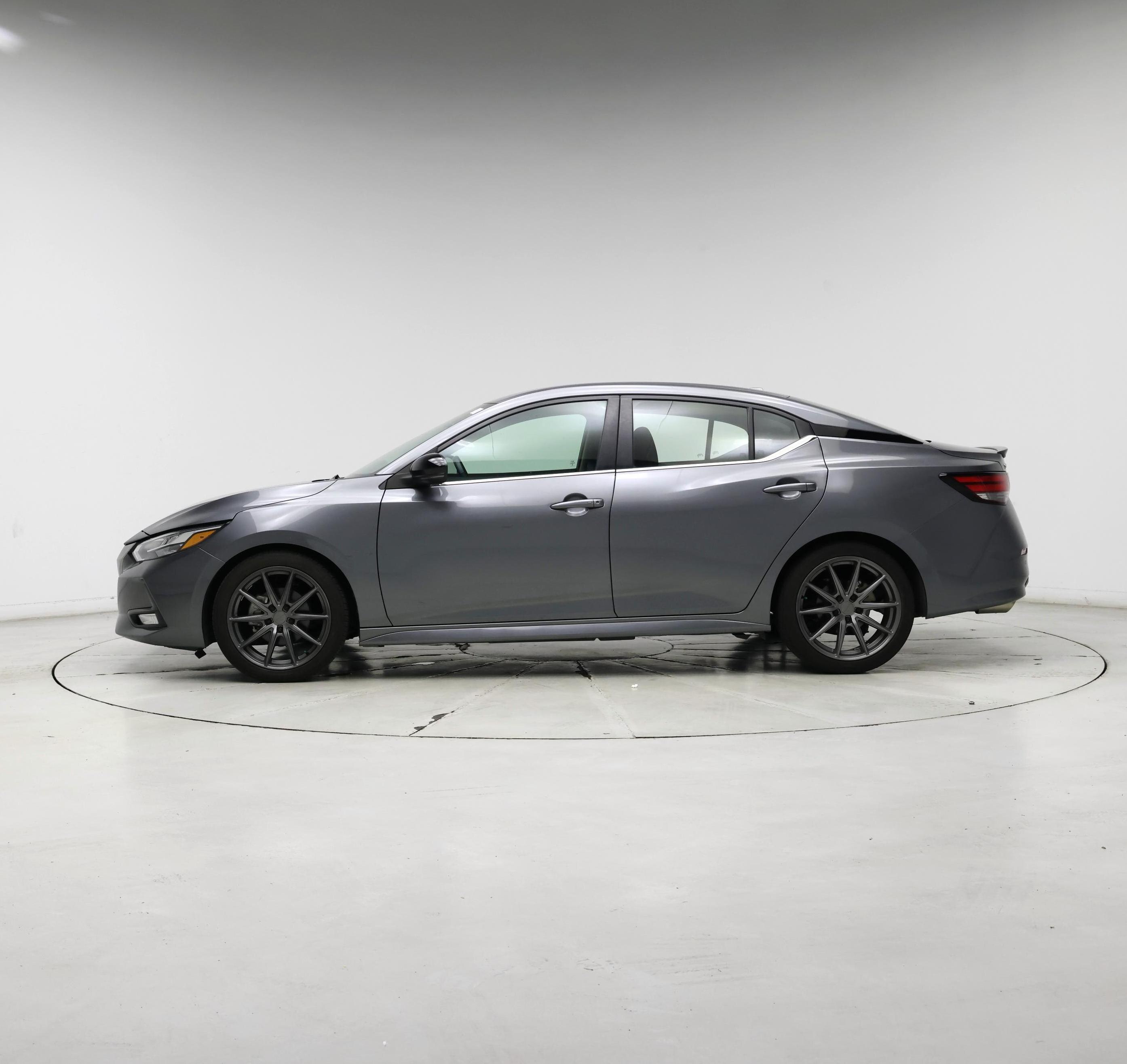 Thumbnail: 2022 Nissan Sentra - 3