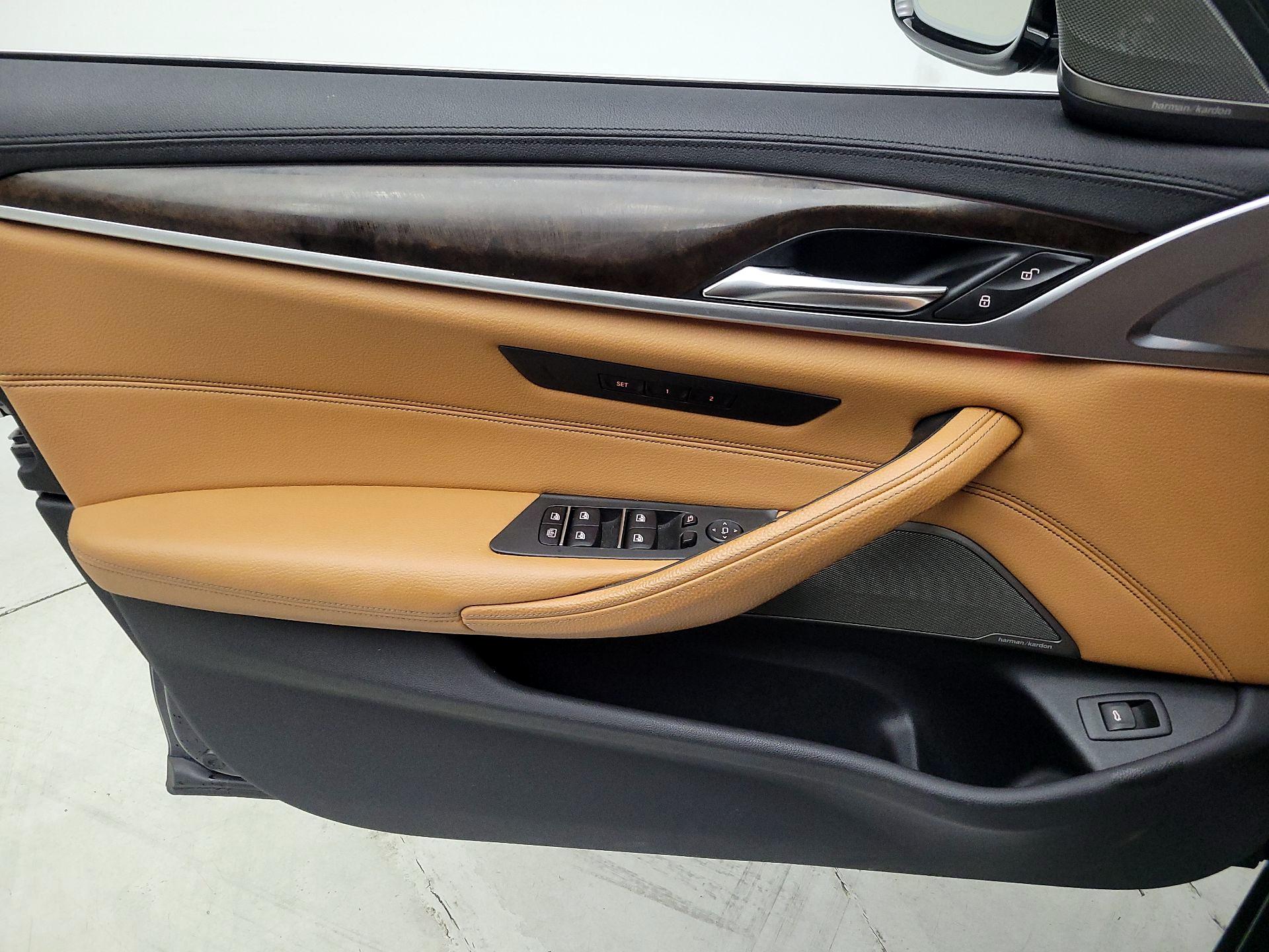 Thumbnail: 2017 BMW 5 Series - 12
