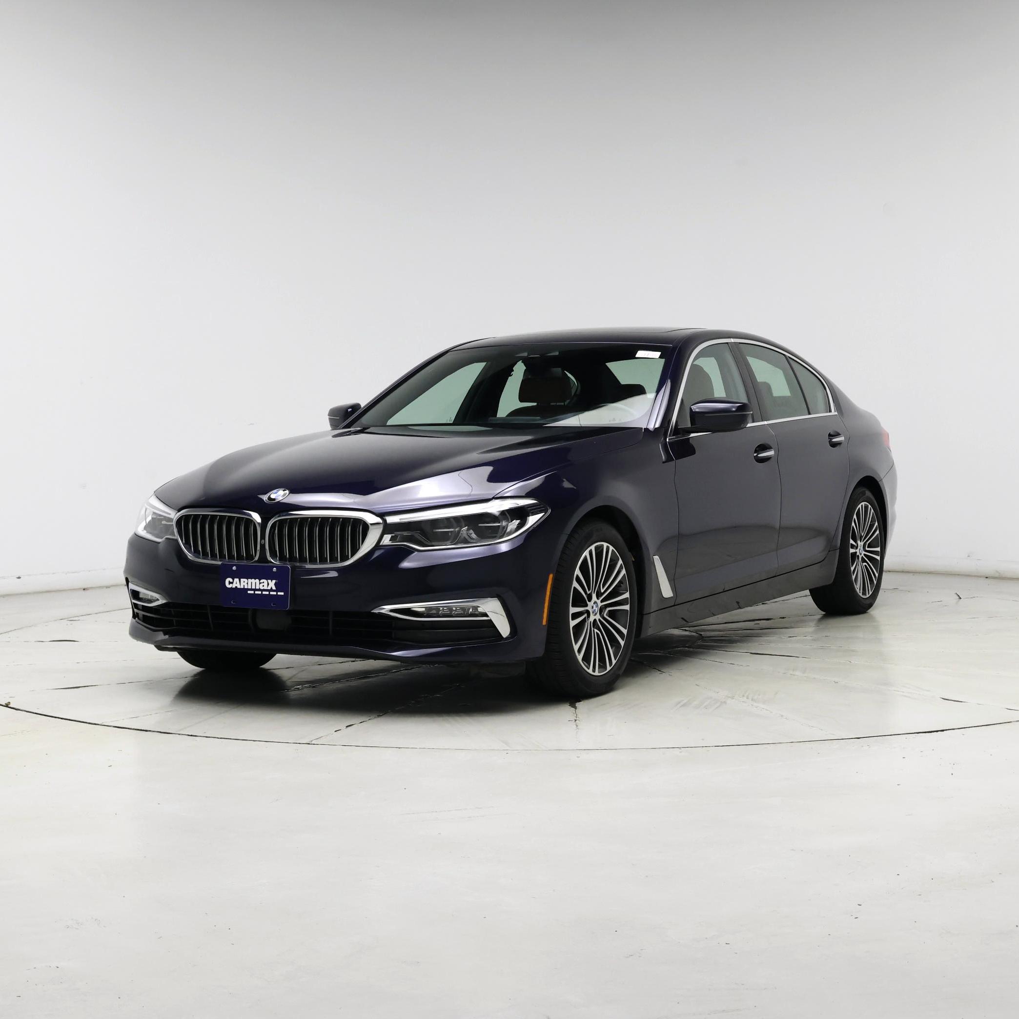 Thumbnail: 2017 BMW 5 Series - 4