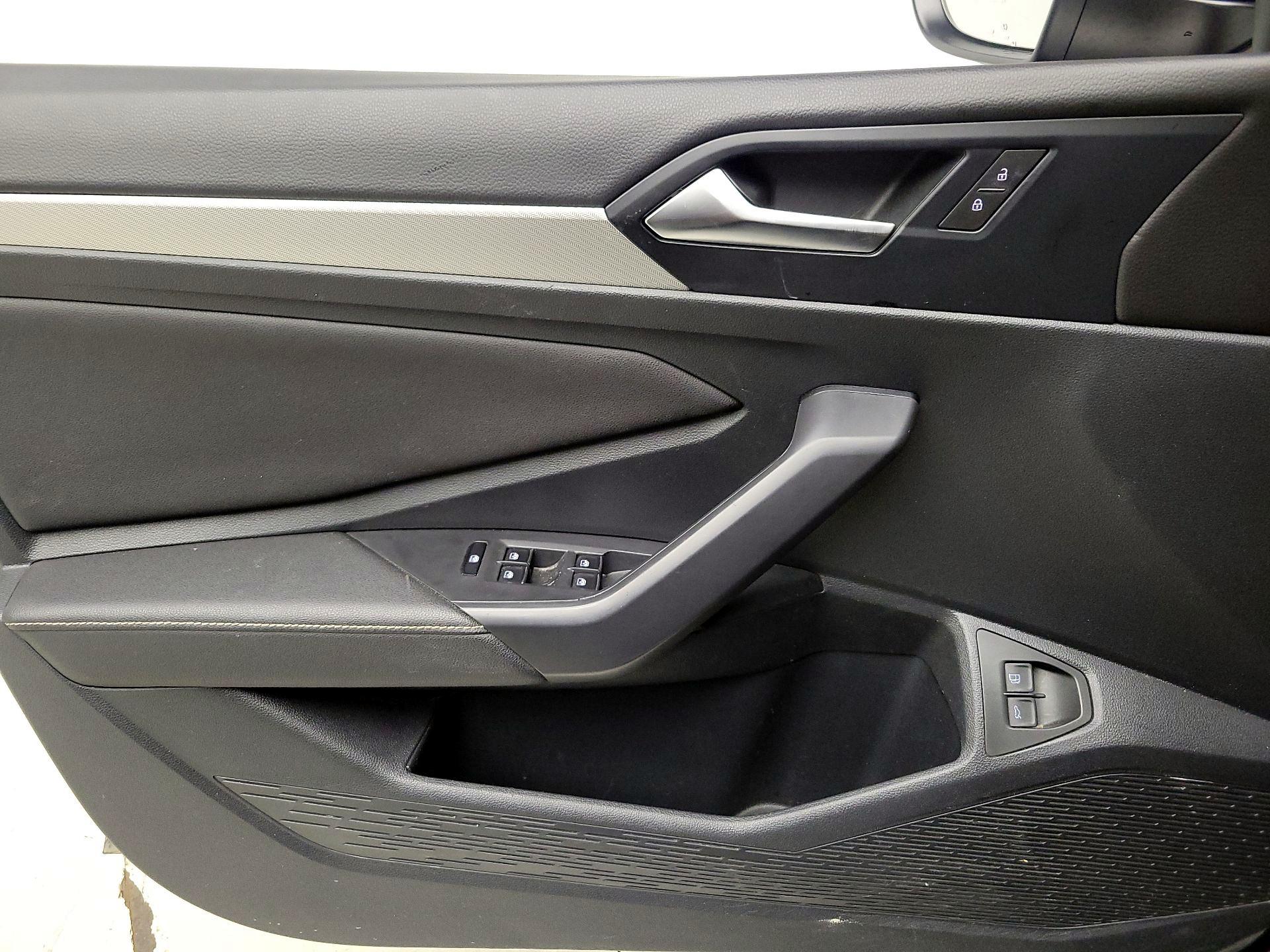 Thumbnail: 2024 Volkswagen Jetta - 12