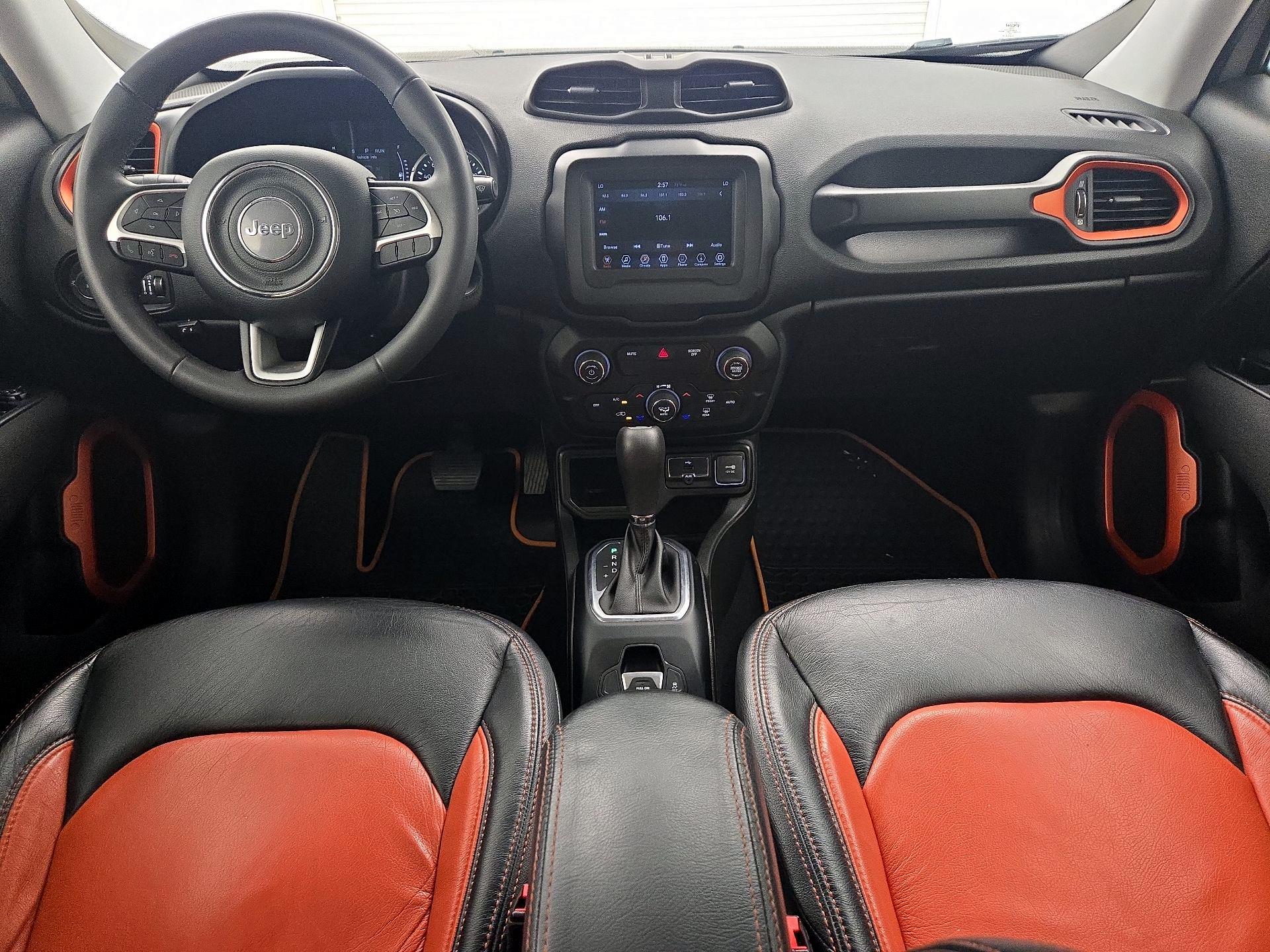 Thumbnail: 2020 Jeep Renegade - 9