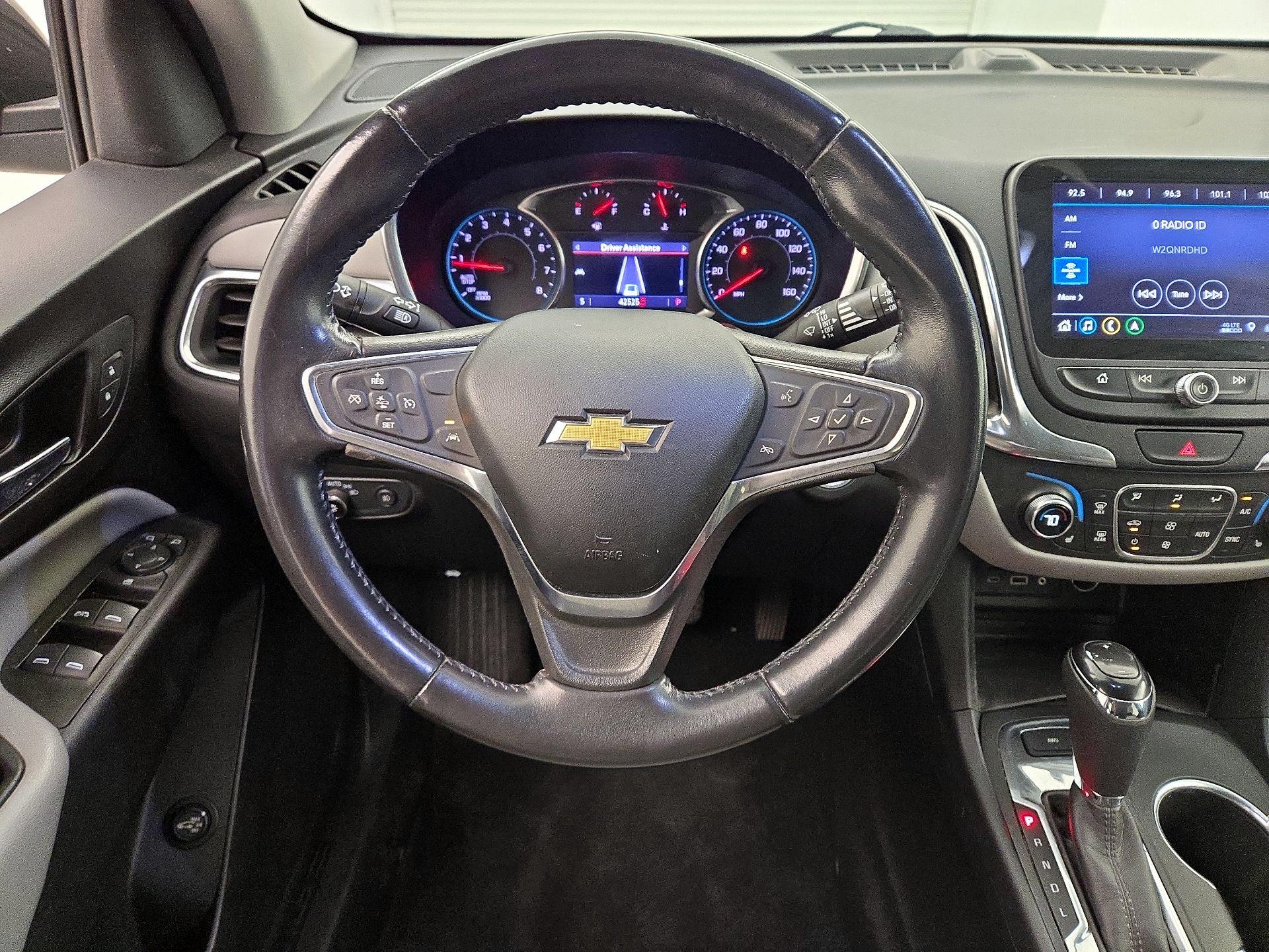 Thumbnail: 2021 Chevrolet Equinox - 10