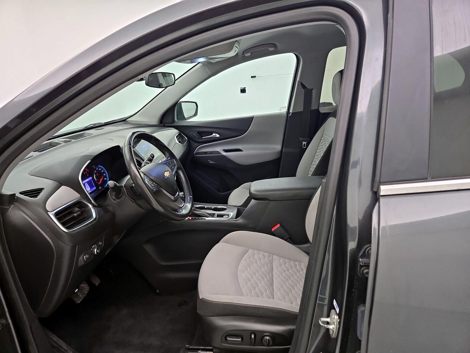 Thumbnail: 2021 Chevrolet Equinox - 11