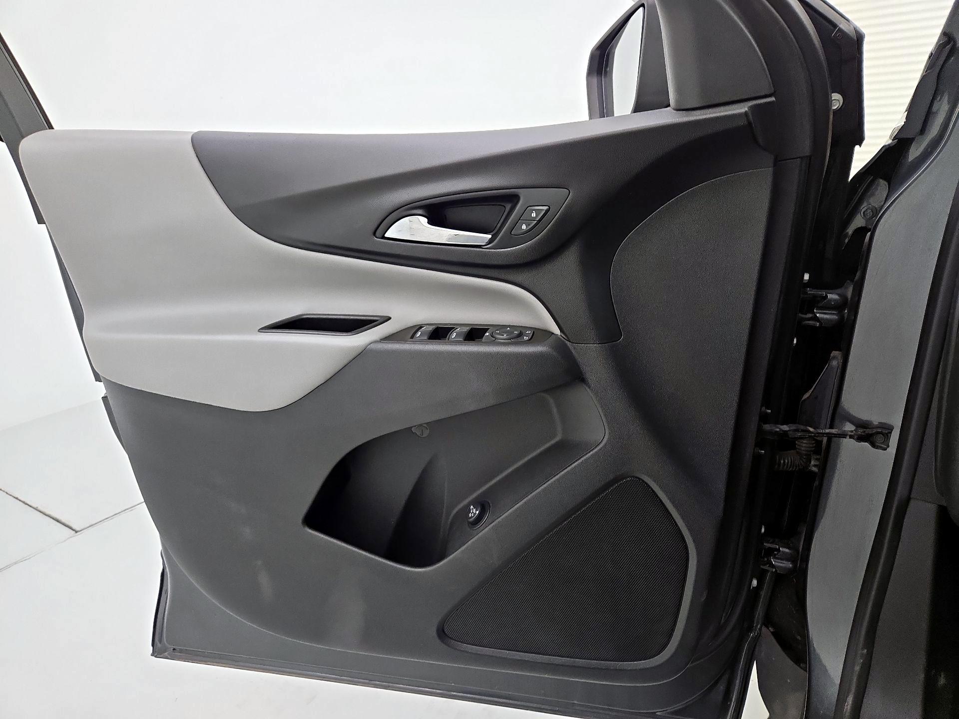 Thumbnail: 2021 Chevrolet Equinox - 12