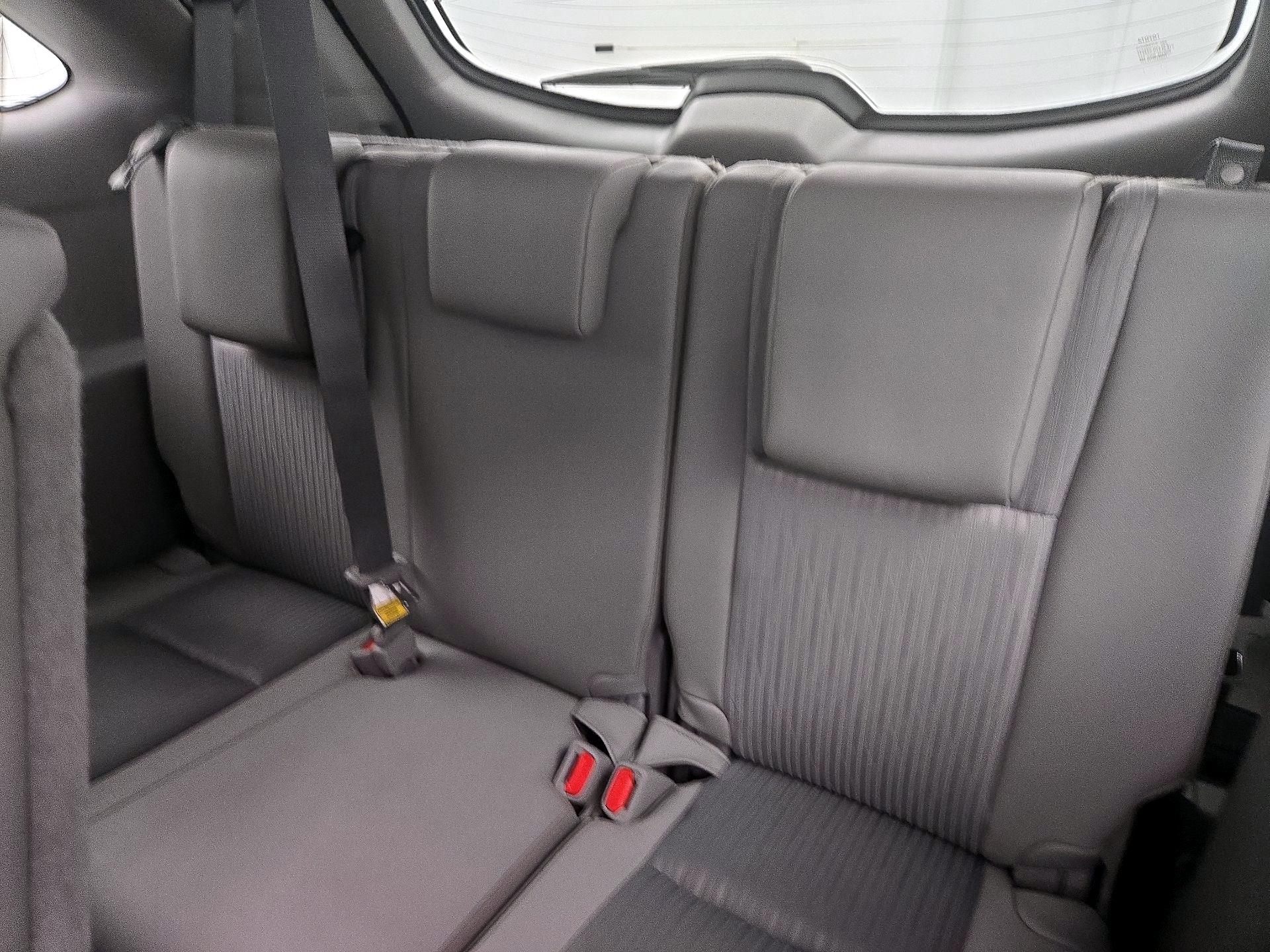 Thumbnail: 2019 Toyota Highlander - 20