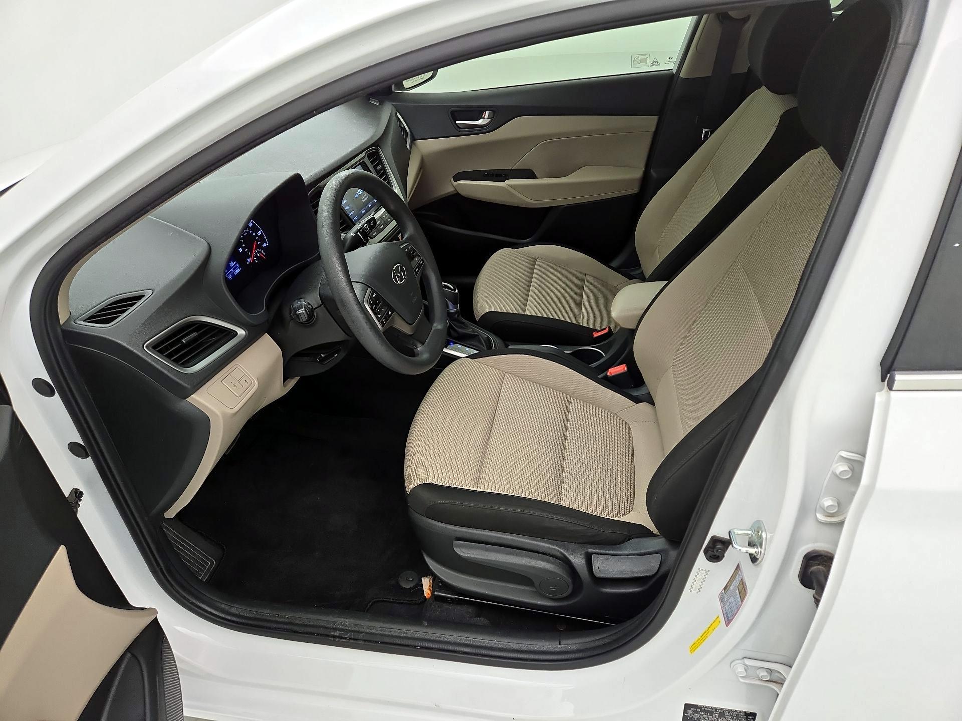 Thumbnail: 2020 Hyundai Accent - 11