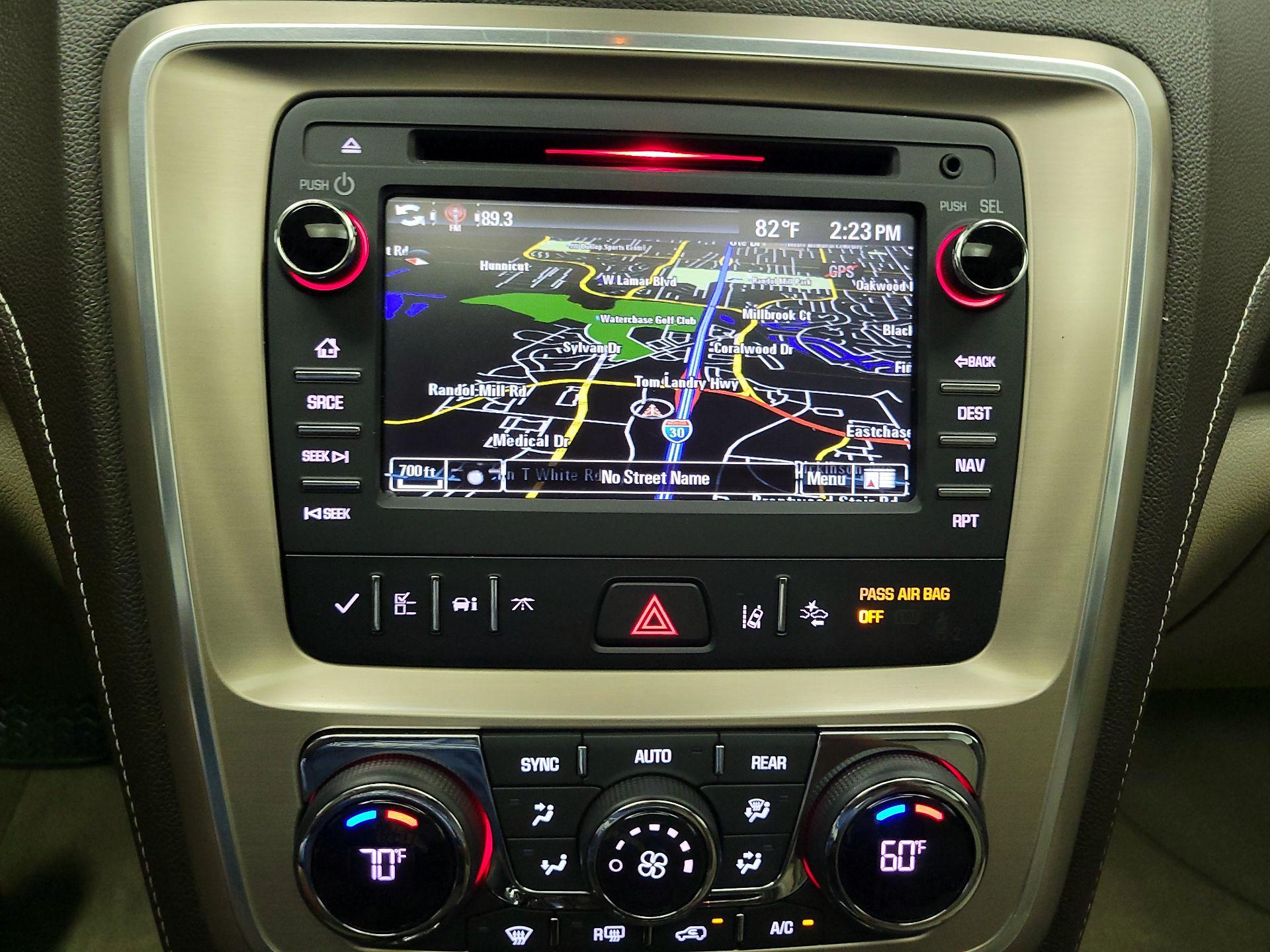 Thumbnail: 2016 GMC Acadia - 14