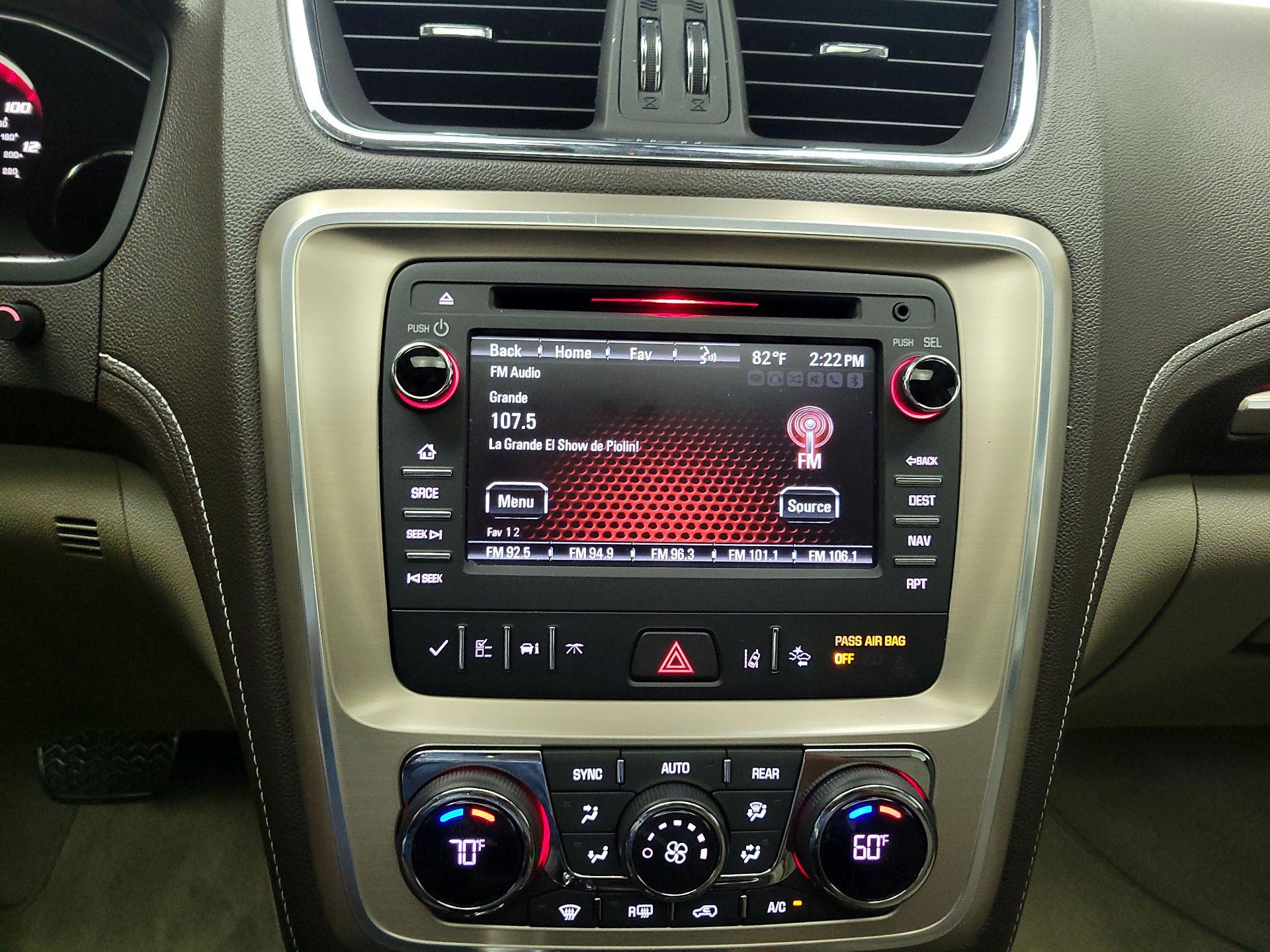 Thumbnail: 2016 GMC Acadia - 16