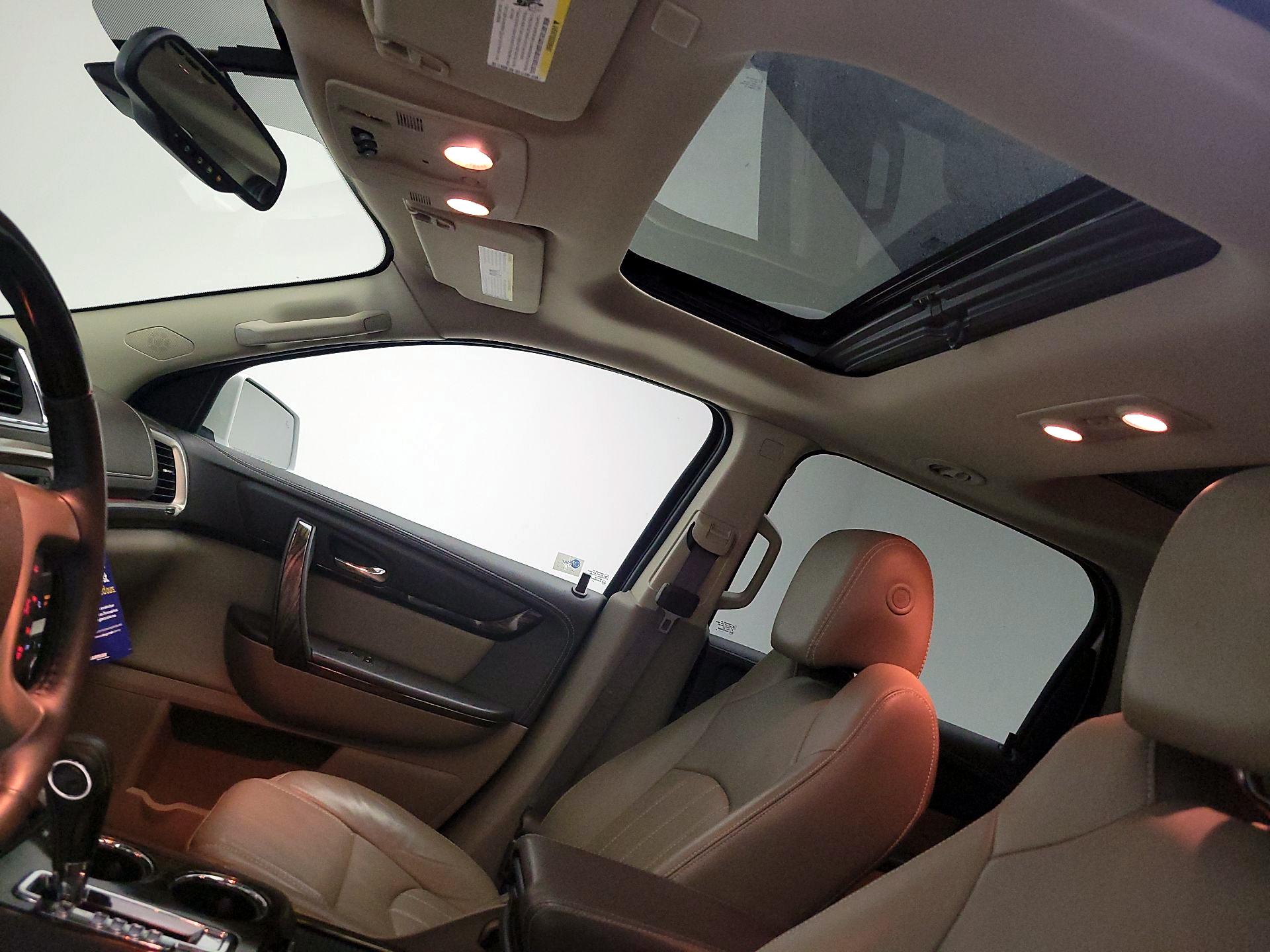 Thumbnail: 2016 GMC Acadia - 20