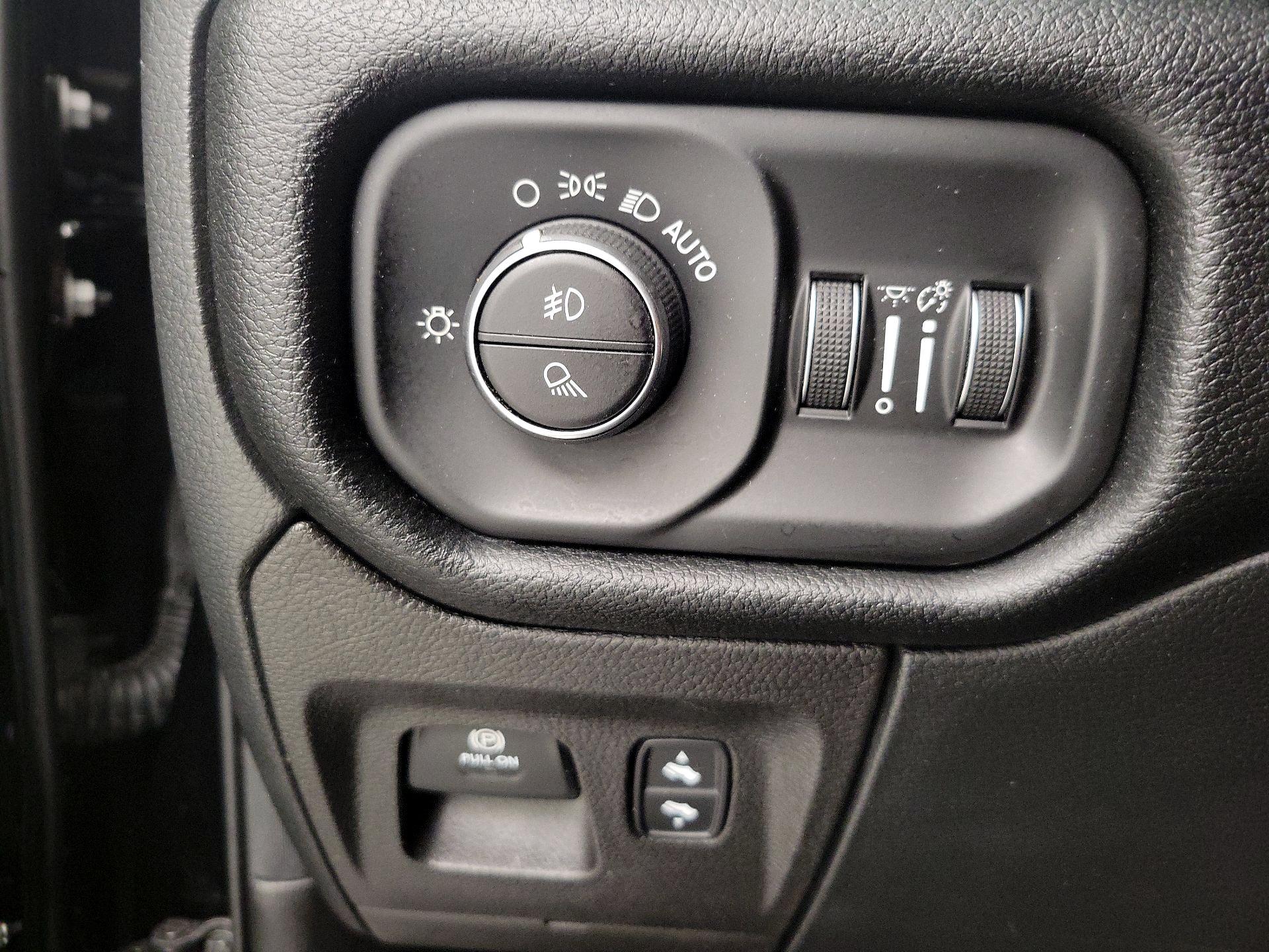 Thumbnail: 2022 RAM 1500 - 13