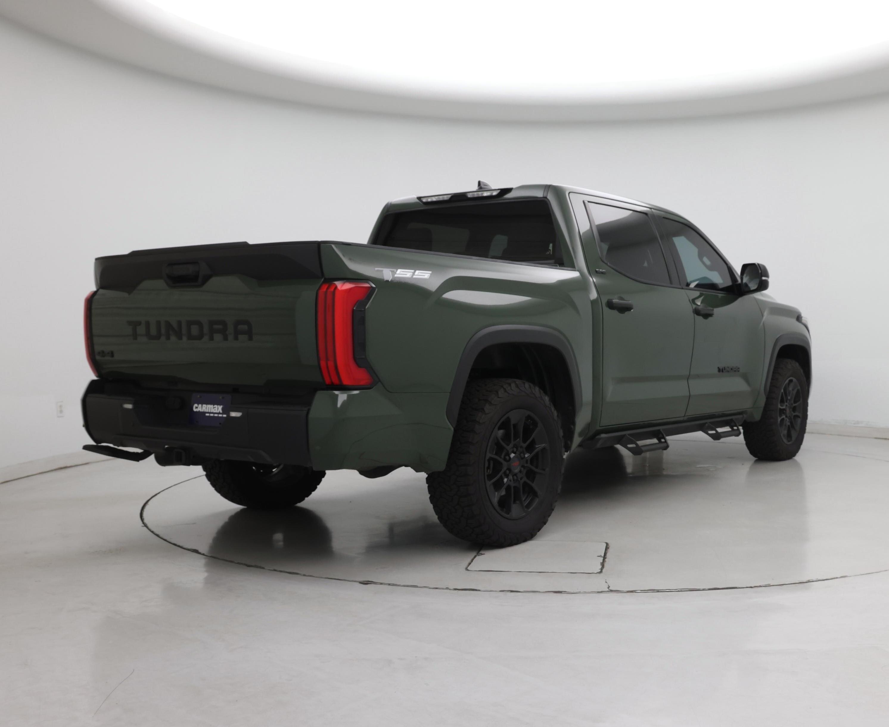 Thumbnail: 2023 Toyota Tundra - 8