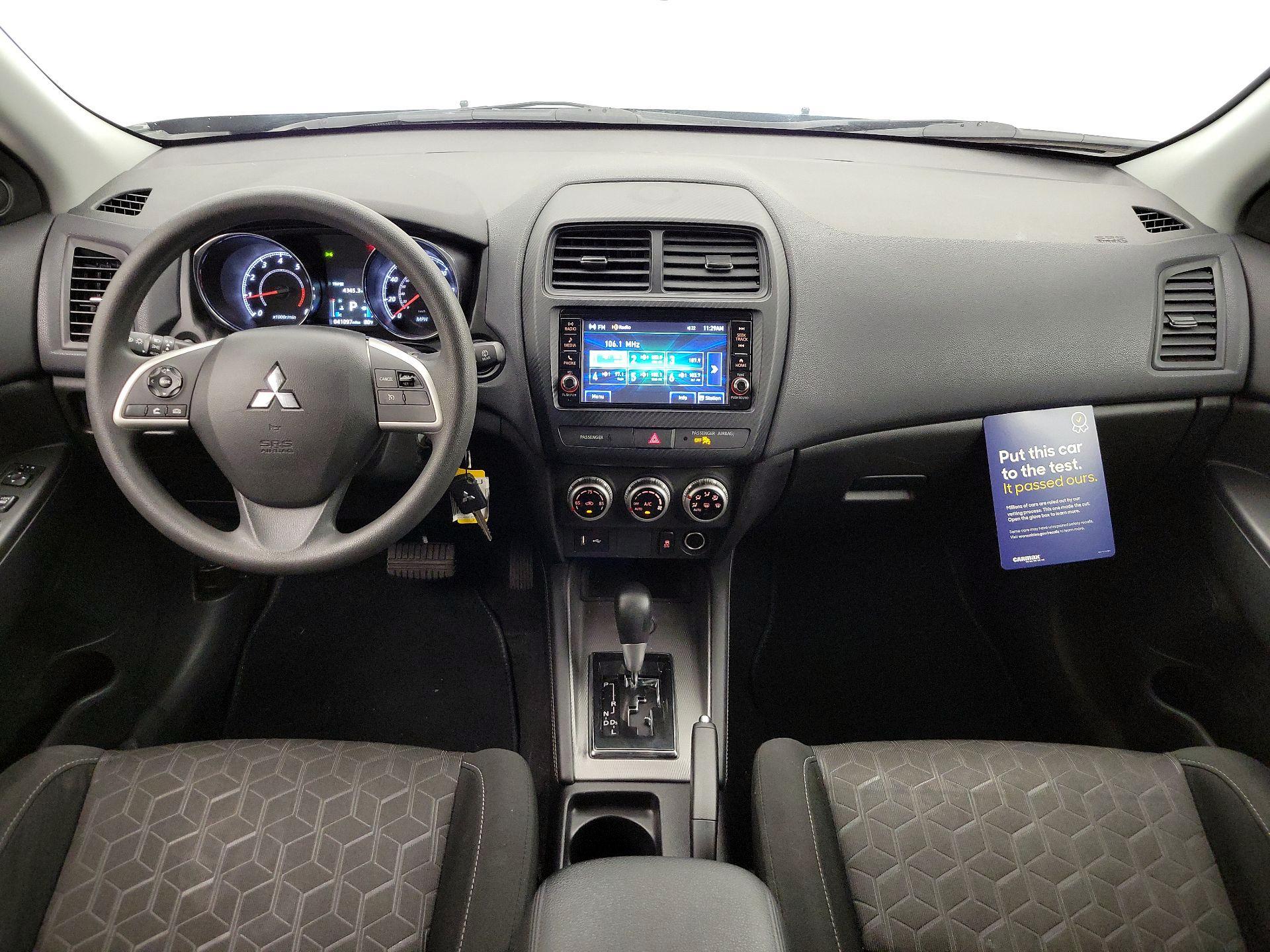 Thumbnail: 2022 Mitsubishi Outlander Sport - 9