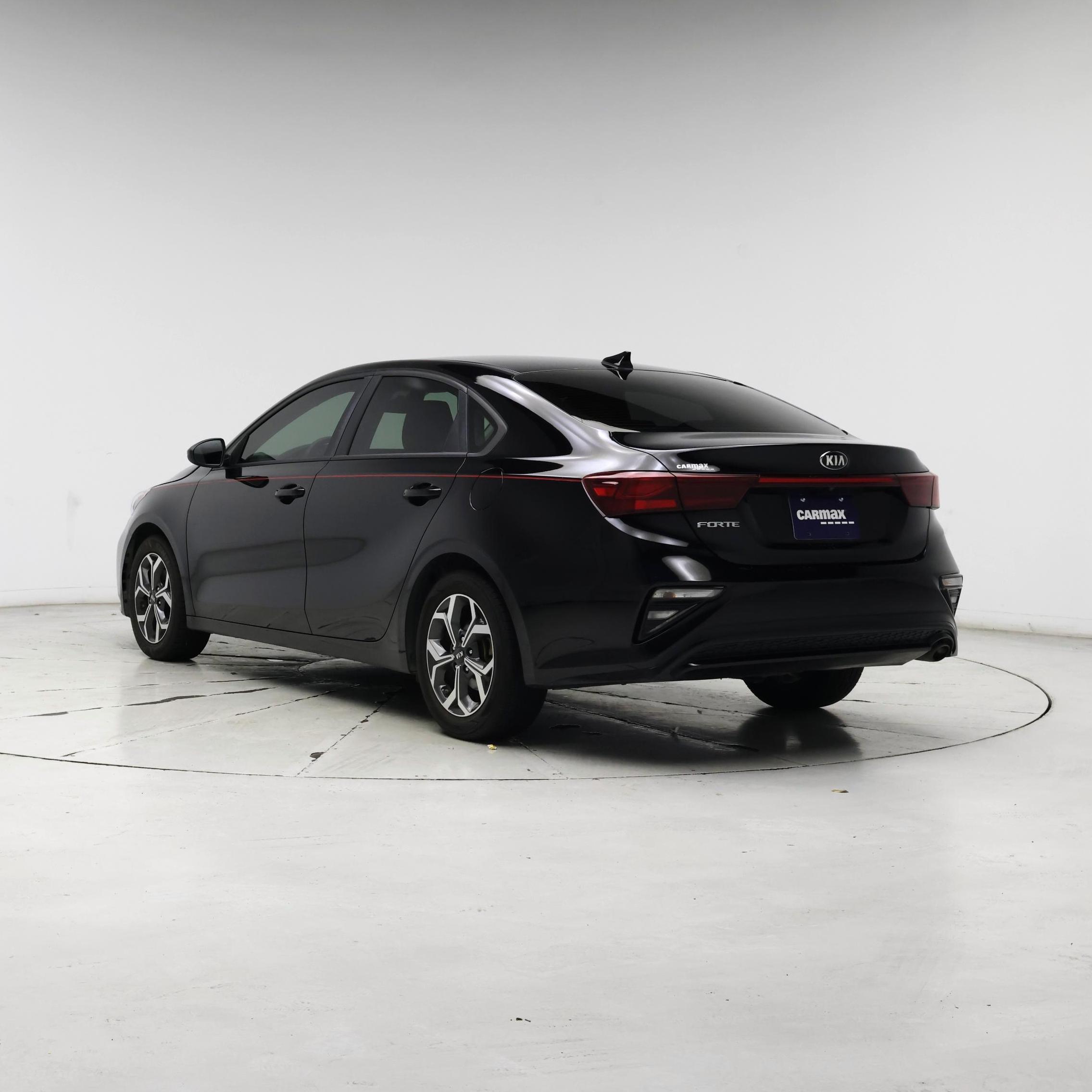 Thumbnail: 2021 Kia Forte - 2