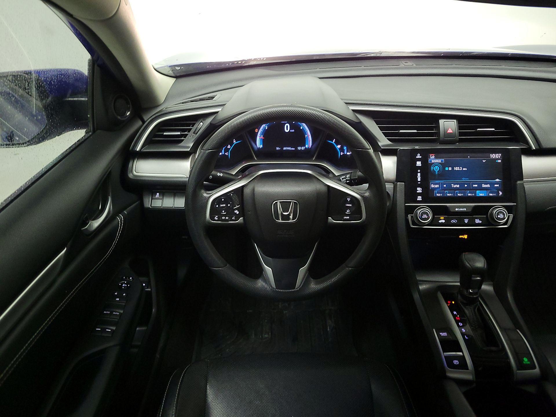 Thumbnail: 2017 Honda Civic - 10