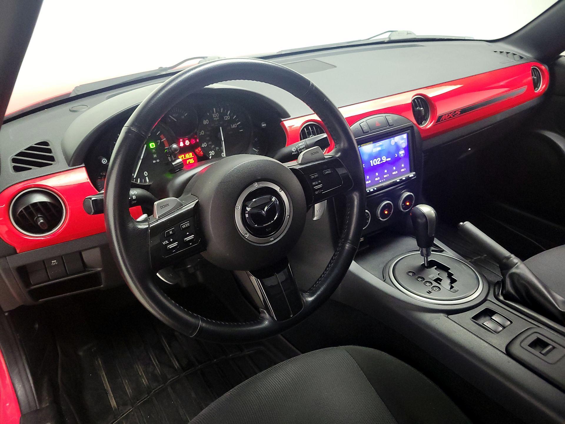 Thumbnail: 2013 Mazda MX-5 Miata - 9
