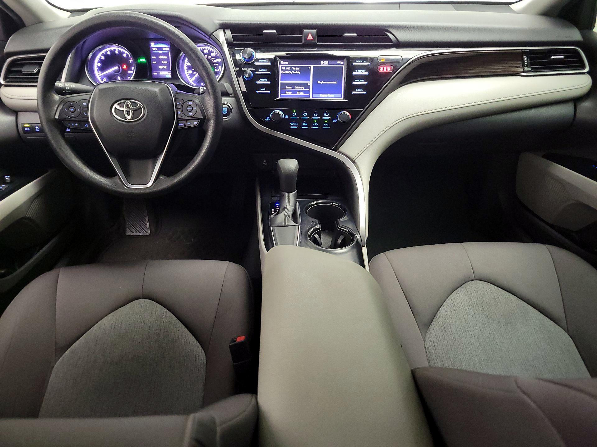 Thumbnail: 2019 Toyota Camry - 9