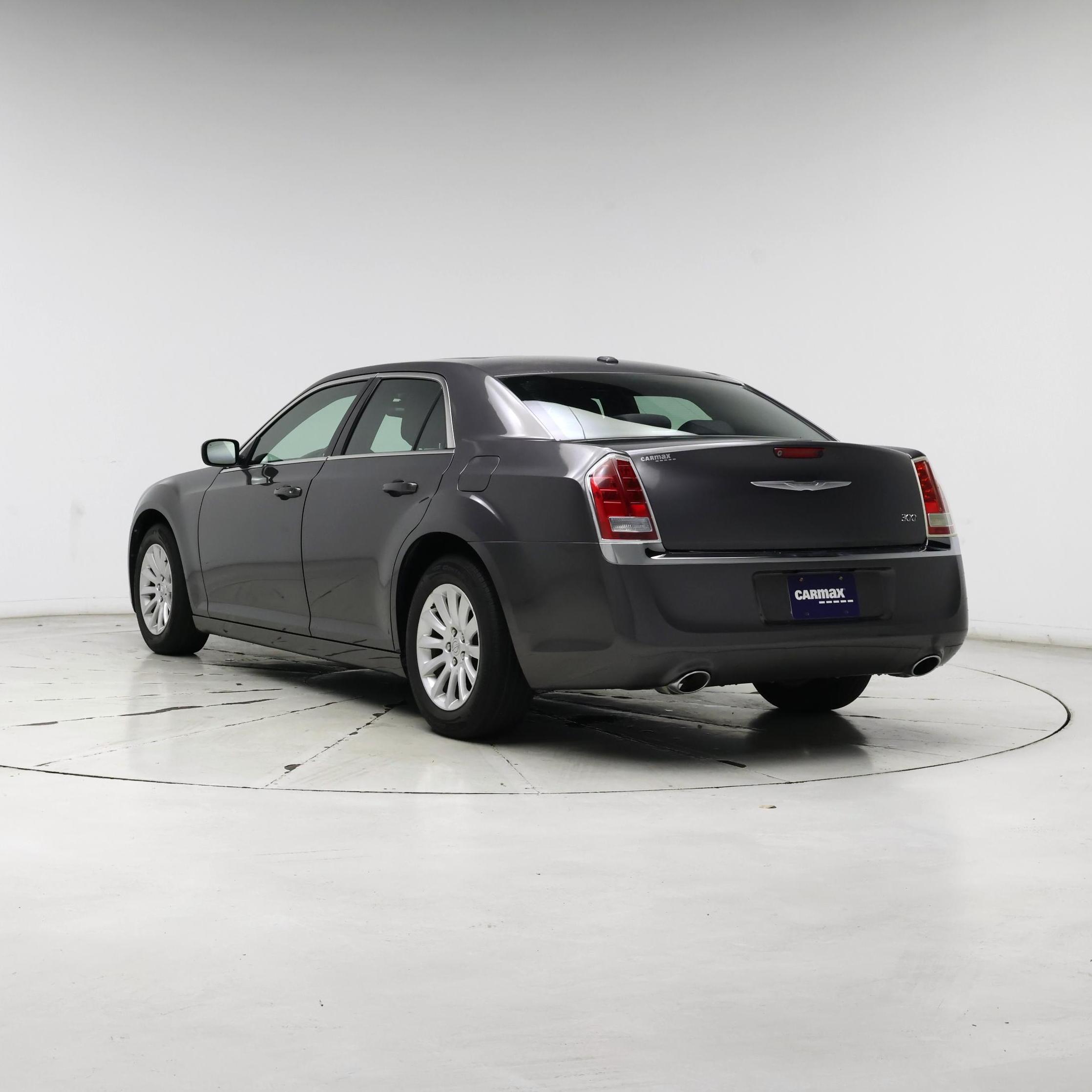 Thumbnail: 2014 Chrysler 300 - 2