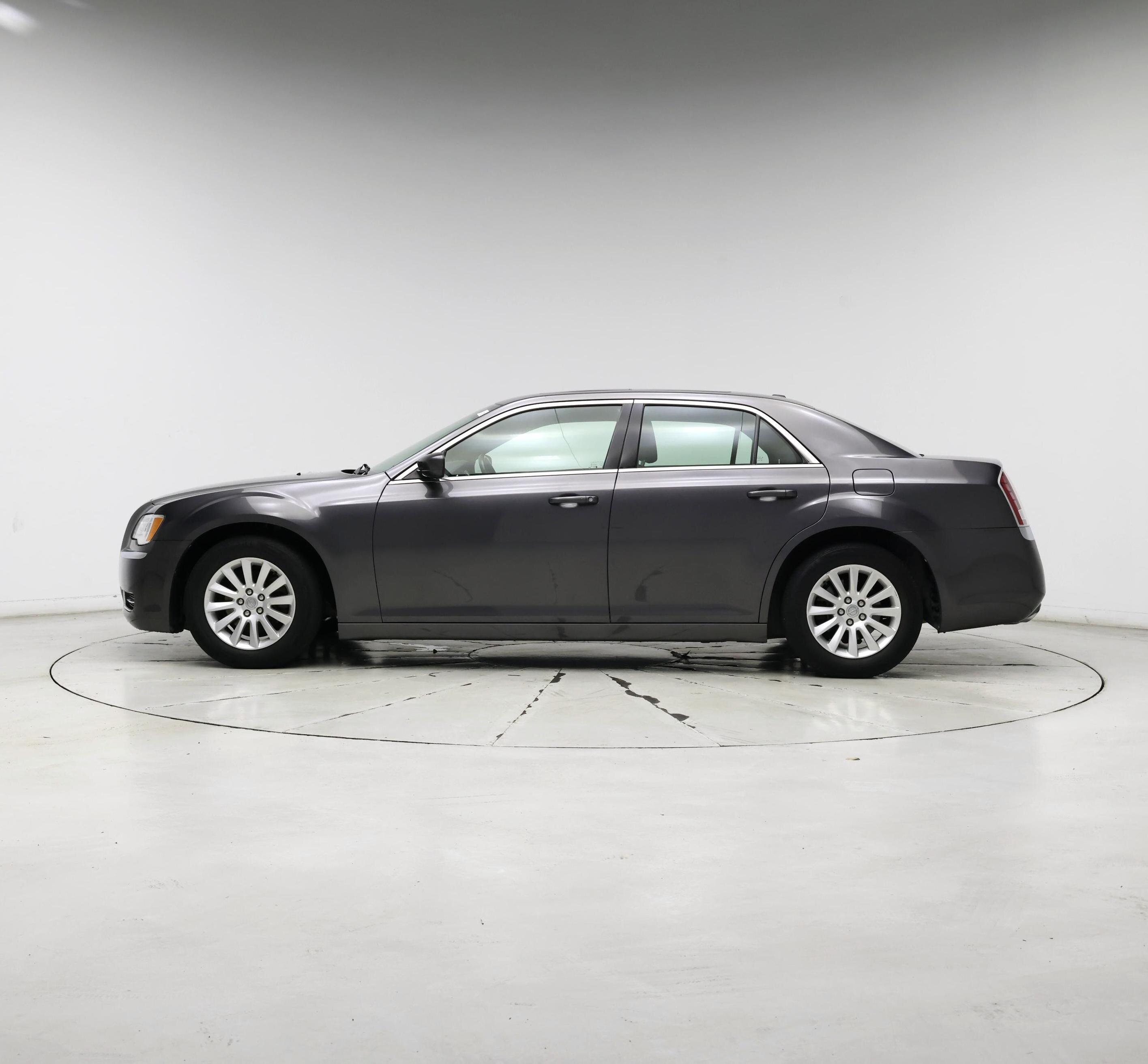 Thumbnail: 2014 Chrysler 300 - 3
