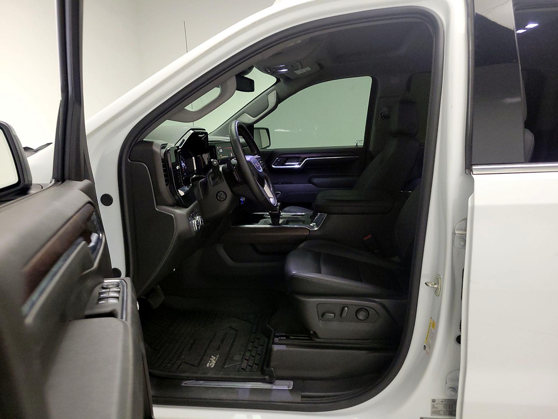 Thumbnail: 2024 GMC Sierra 1500 - 11