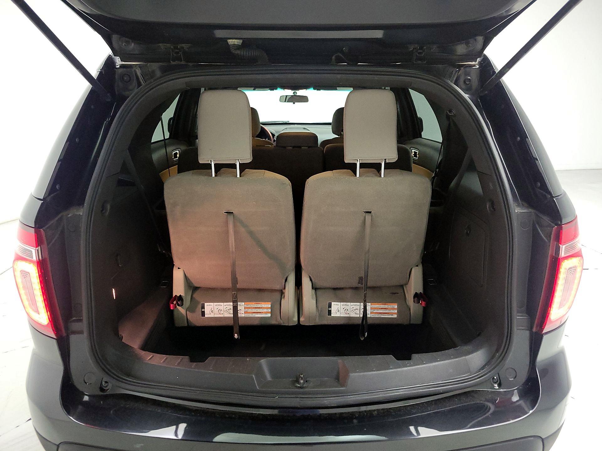 Thumbnail: 2014 Ford Explorer - 19