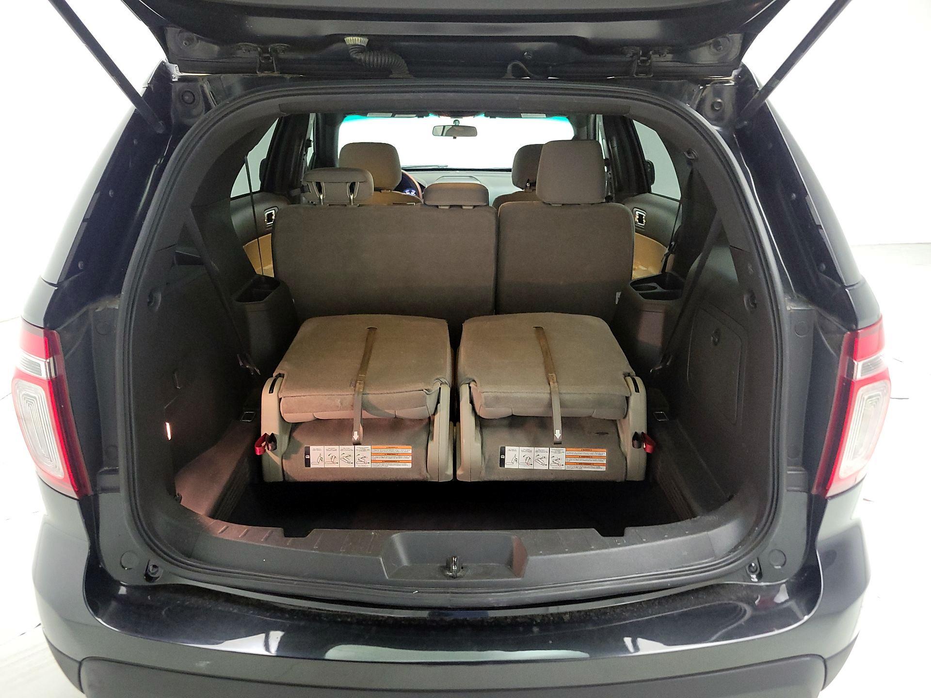 Thumbnail: 2014 Ford Explorer - 20