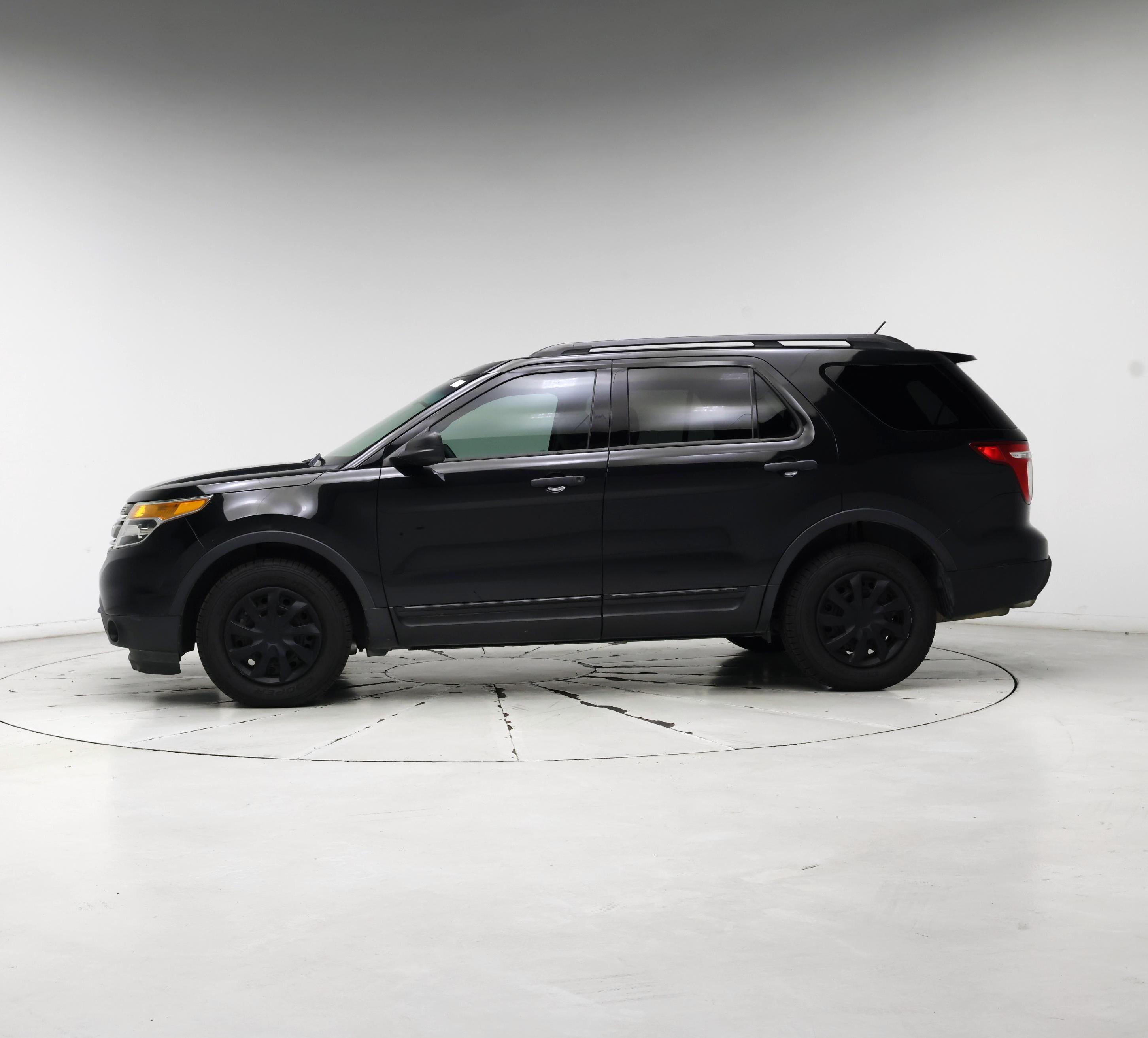 Thumbnail: 2014 Ford Explorer - 3