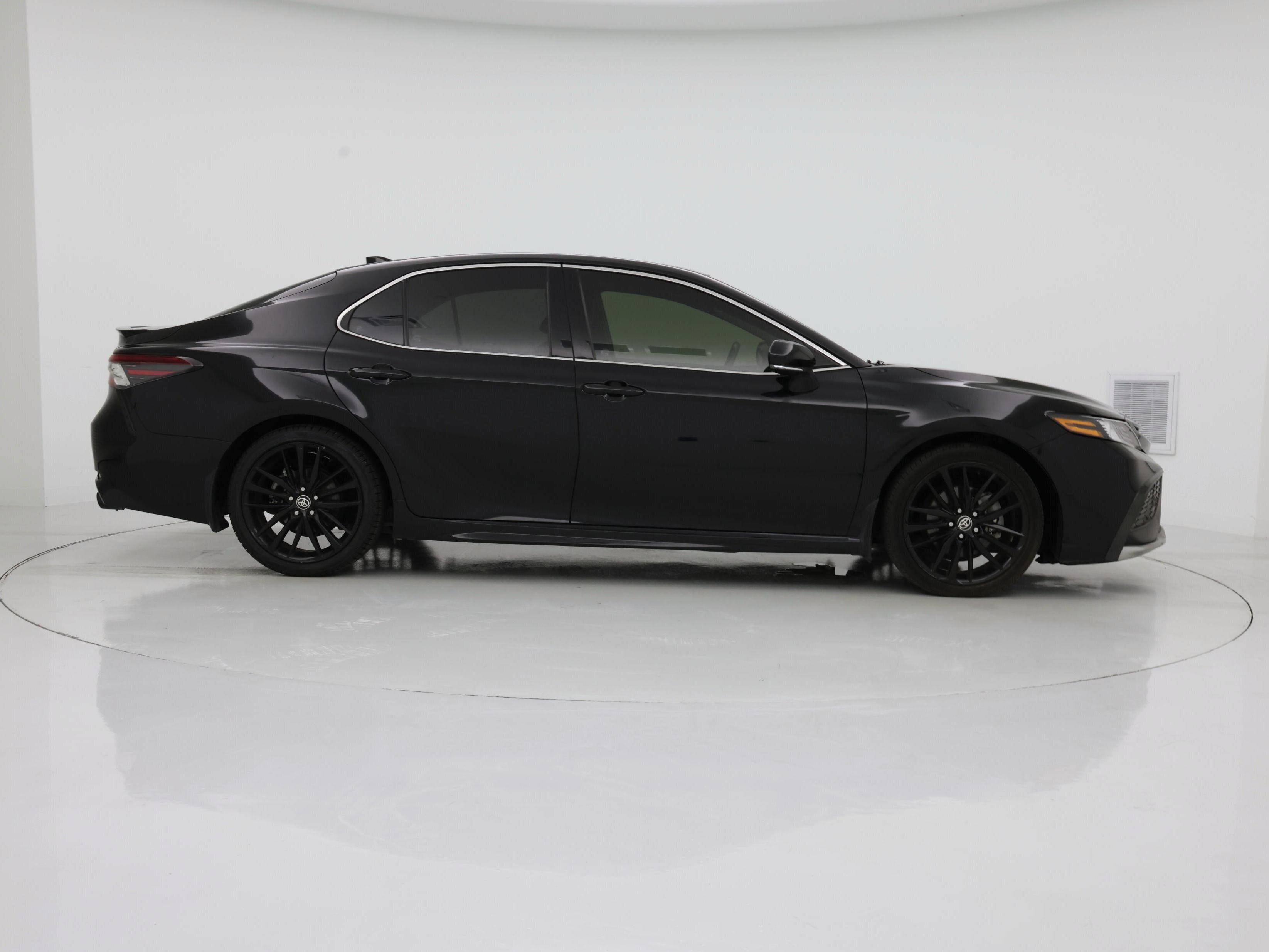 Thumbnail: 2021 Toyota Camry - 7