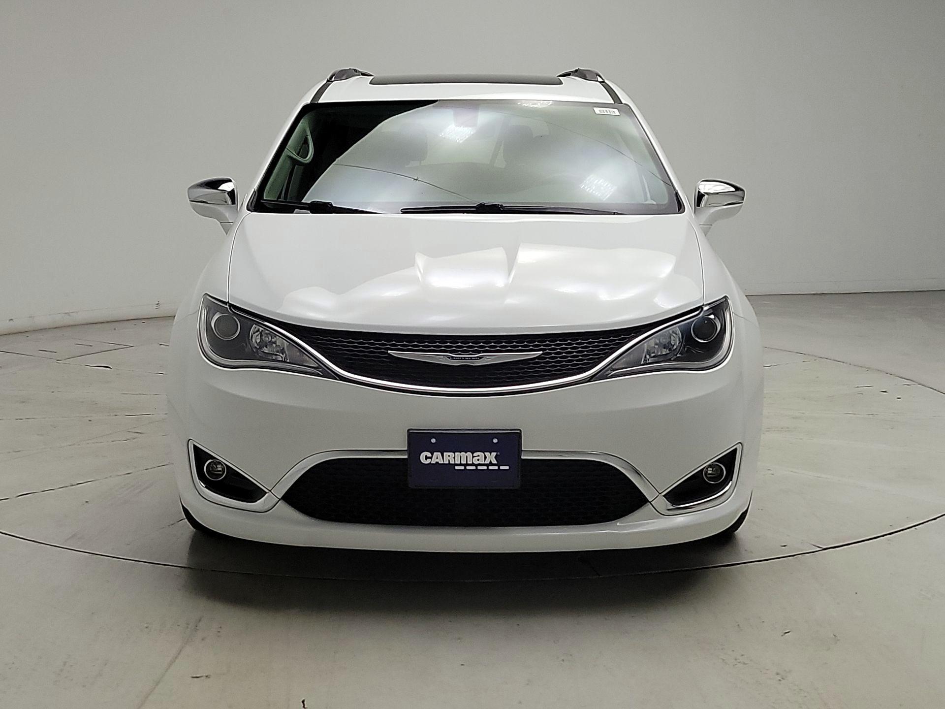 Thumbnail: 2019 Chrysler Pacifica - 2