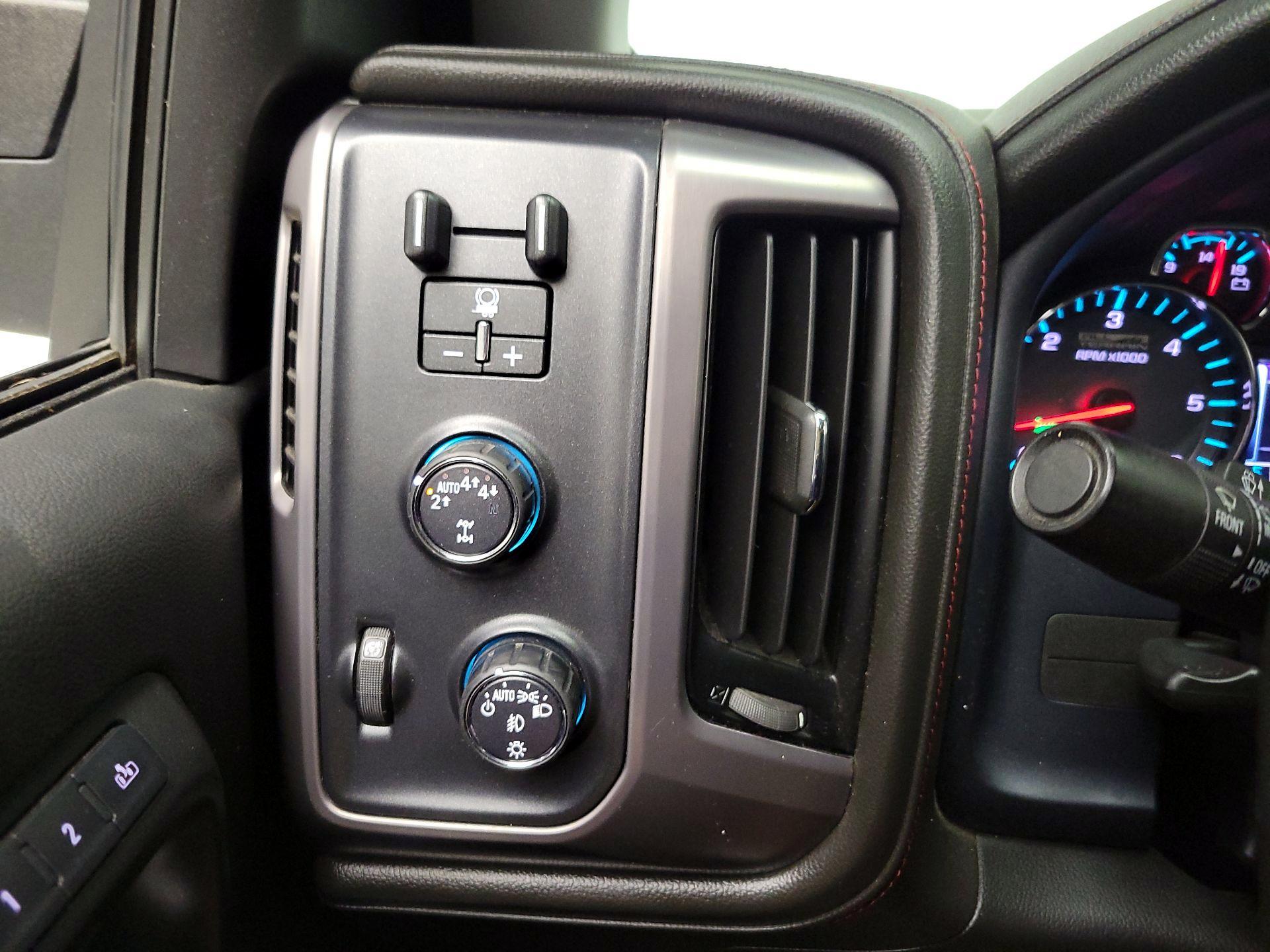 Thumbnail: 2018 GMC Sierra 1500 - 13