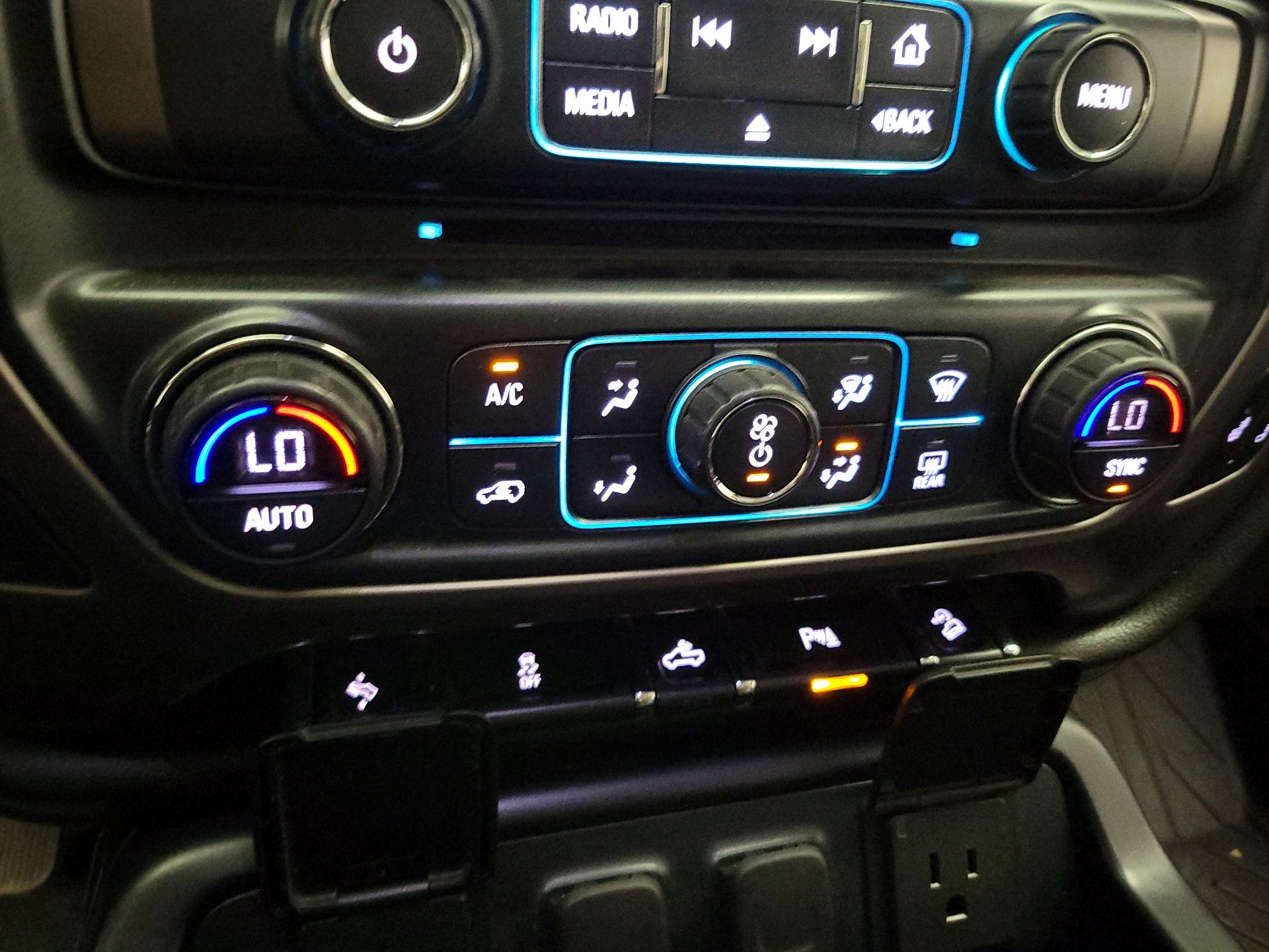 Thumbnail: 2018 GMC Sierra 1500 - 17