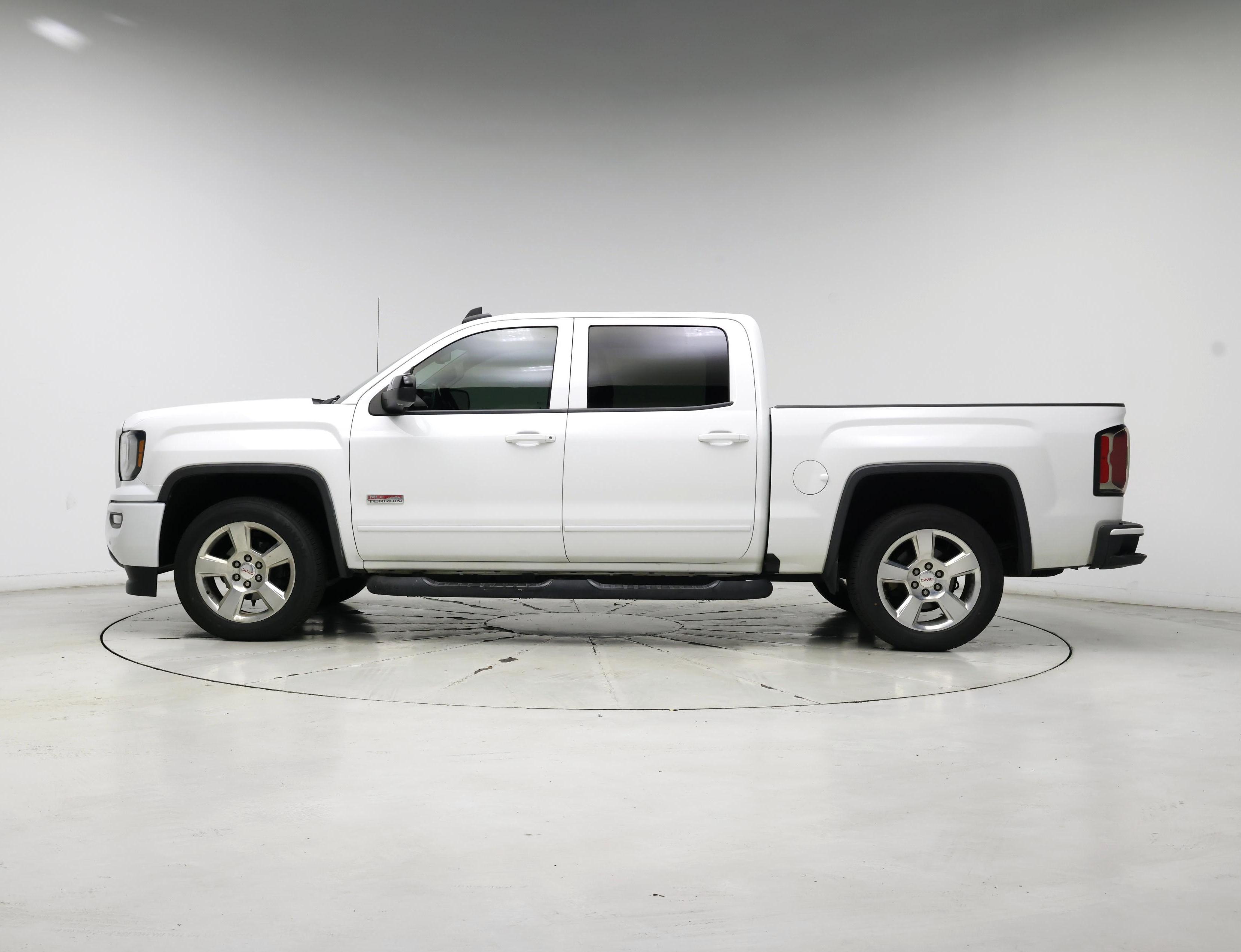 Thumbnail: 2018 GMC Sierra 1500 - 3