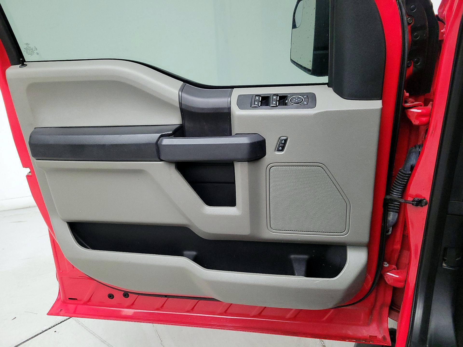 Thumbnail: 2019 Ford F-150 - 12