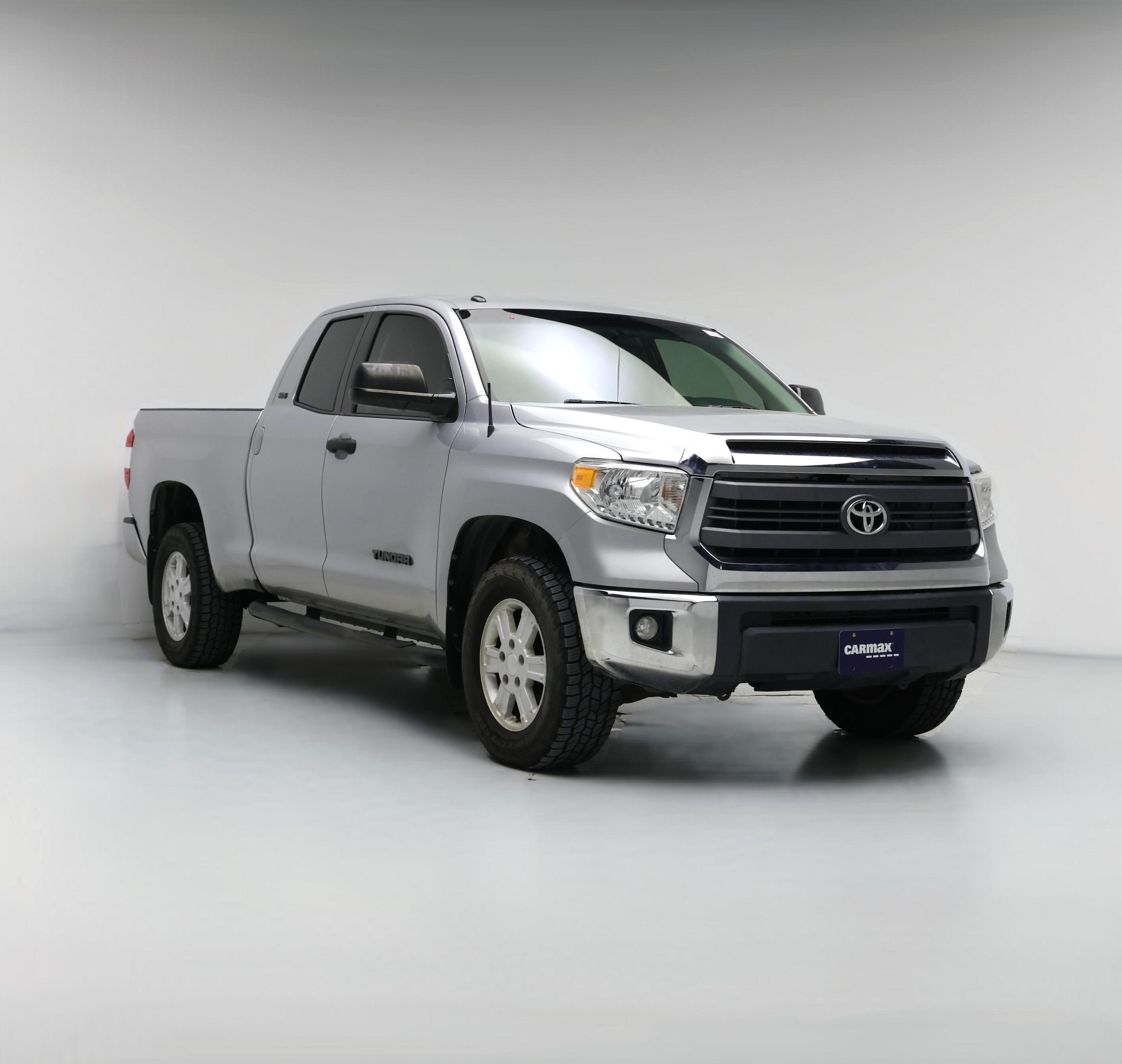 Thumbnail: 2015 Toyota Tundra - 1