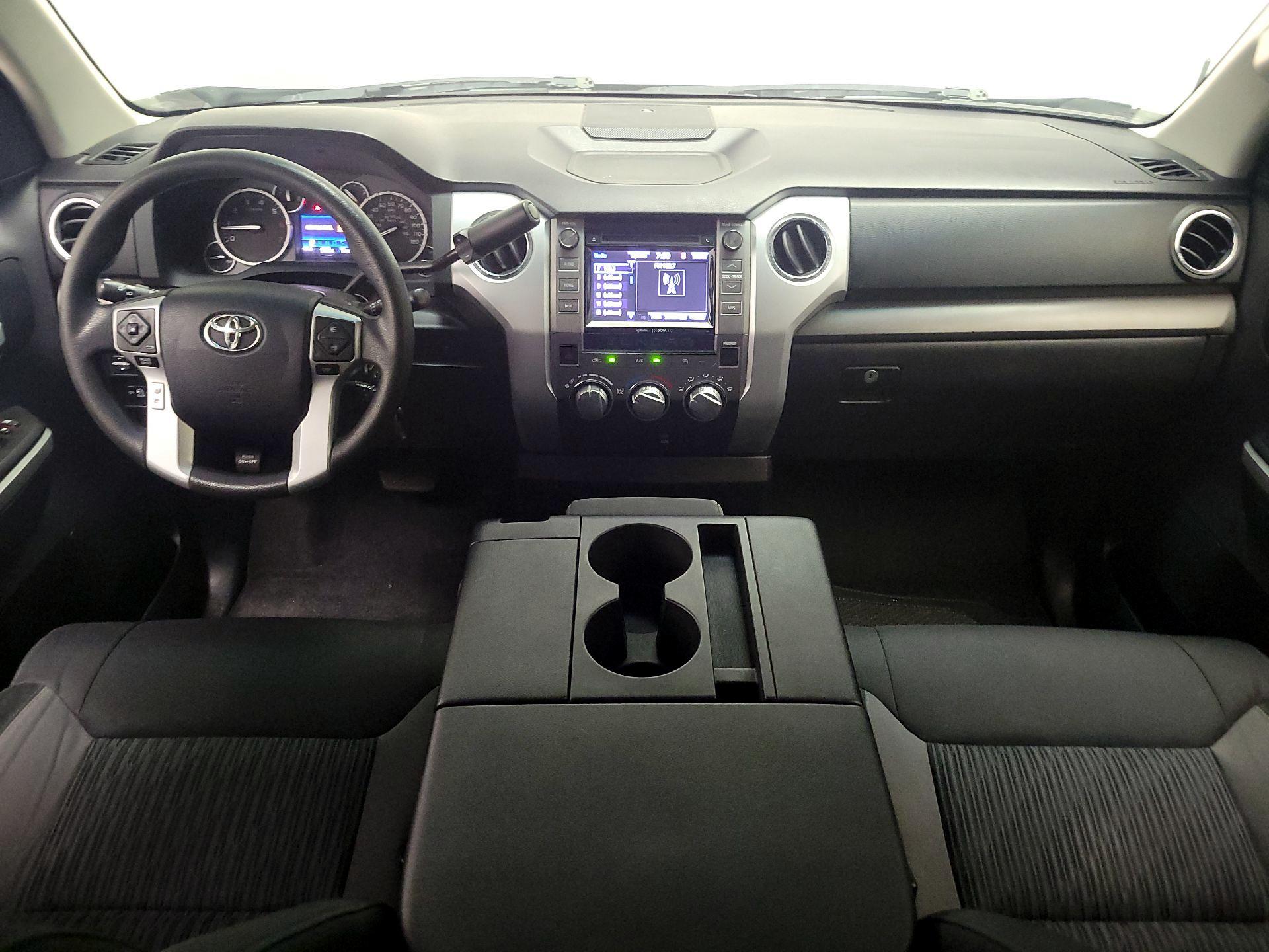 Thumbnail: 2015 Toyota Tundra - 9