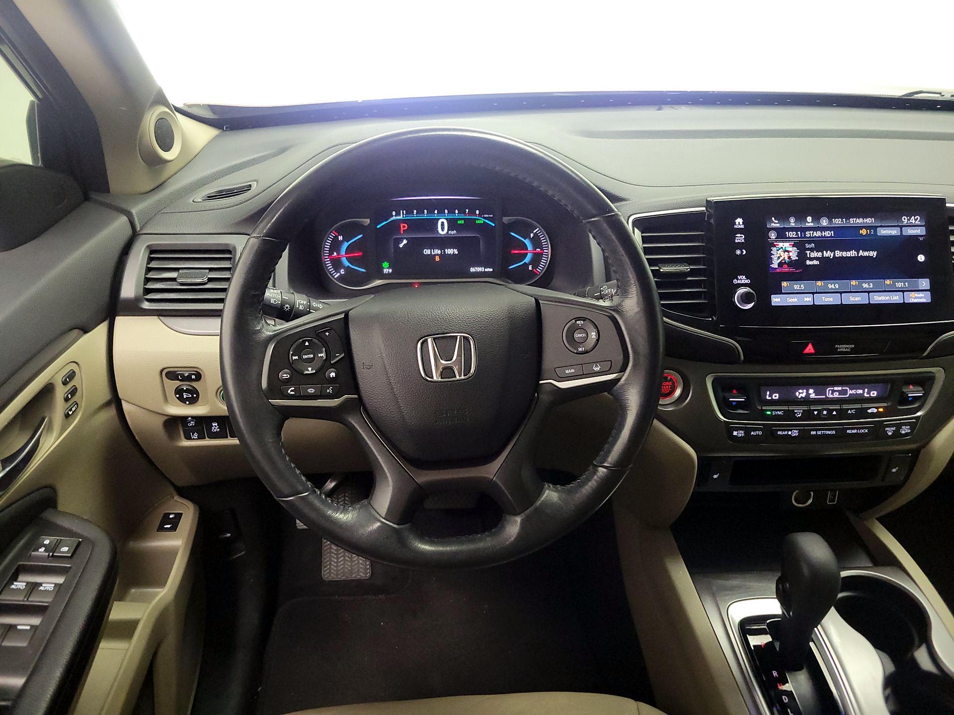 Thumbnail: 2019 Honda Pilot - 10