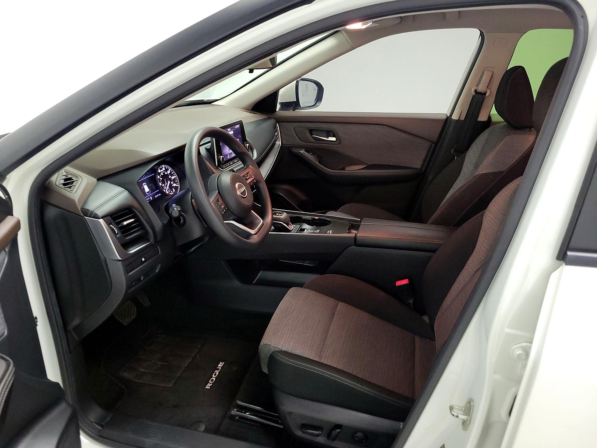 Thumbnail: 2023 Nissan Rogue - 11