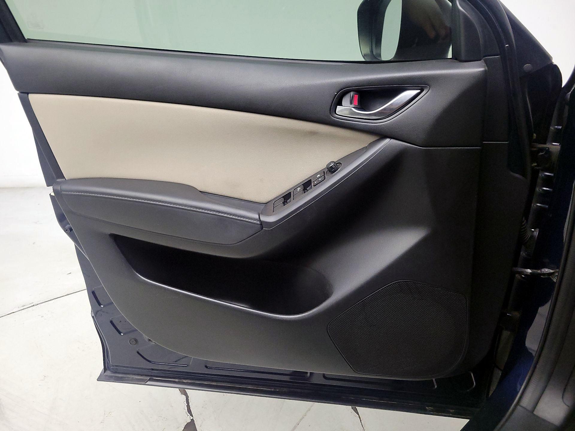 Thumbnail: 2016 Mazda CX-5 - 12