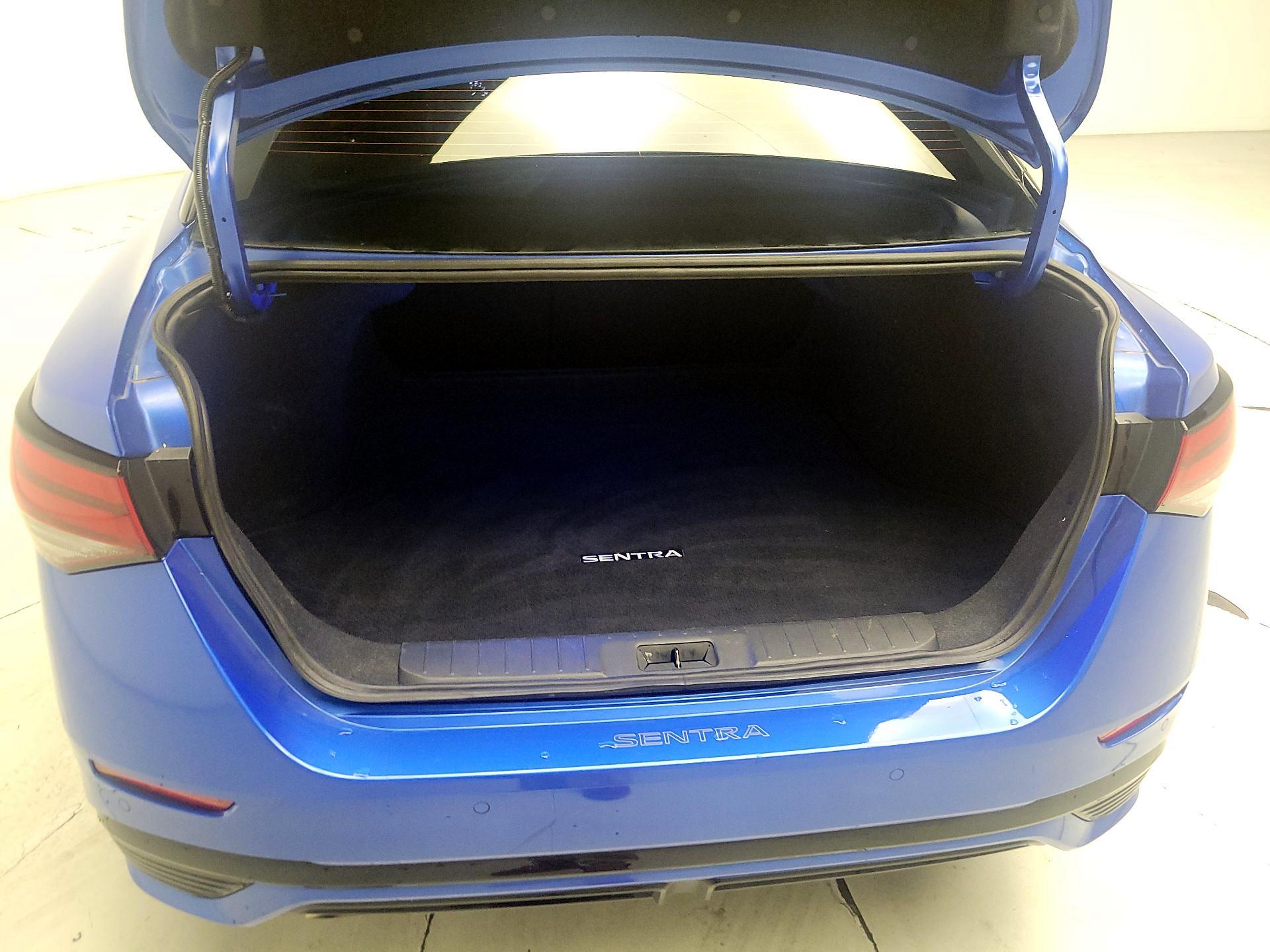 Thumbnail: 2024 Nissan Sentra - 20