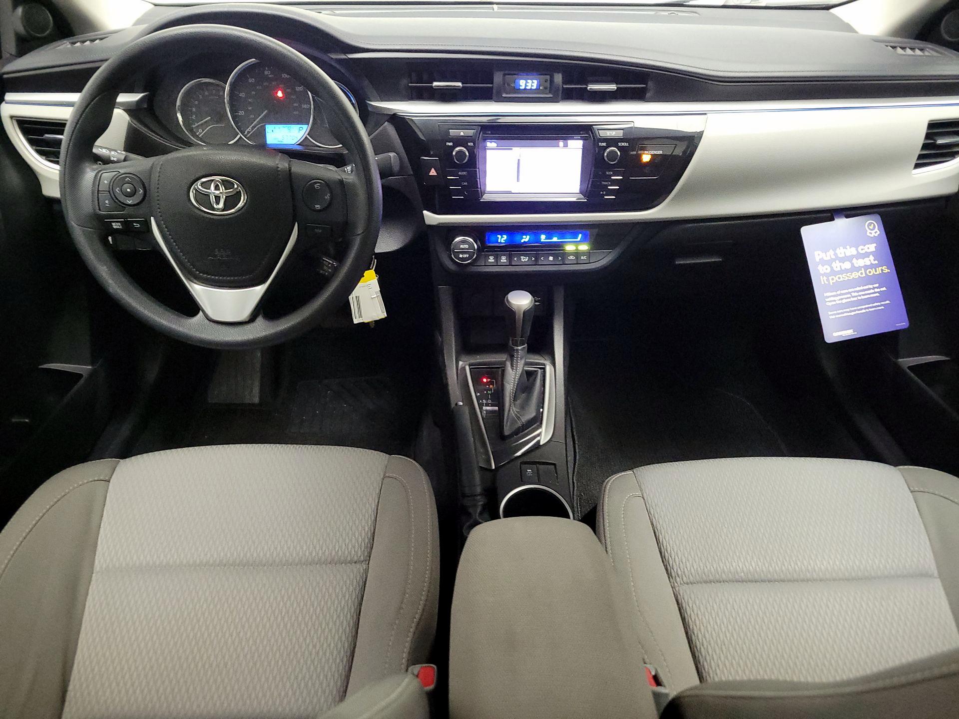 Thumbnail: 2015 Toyota Corolla - 9