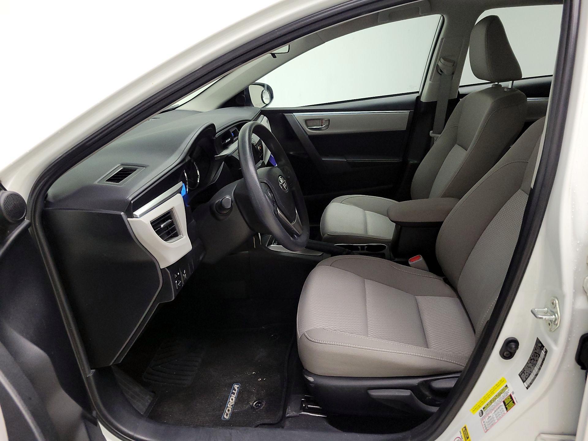 Thumbnail: 2015 Toyota Corolla - 11