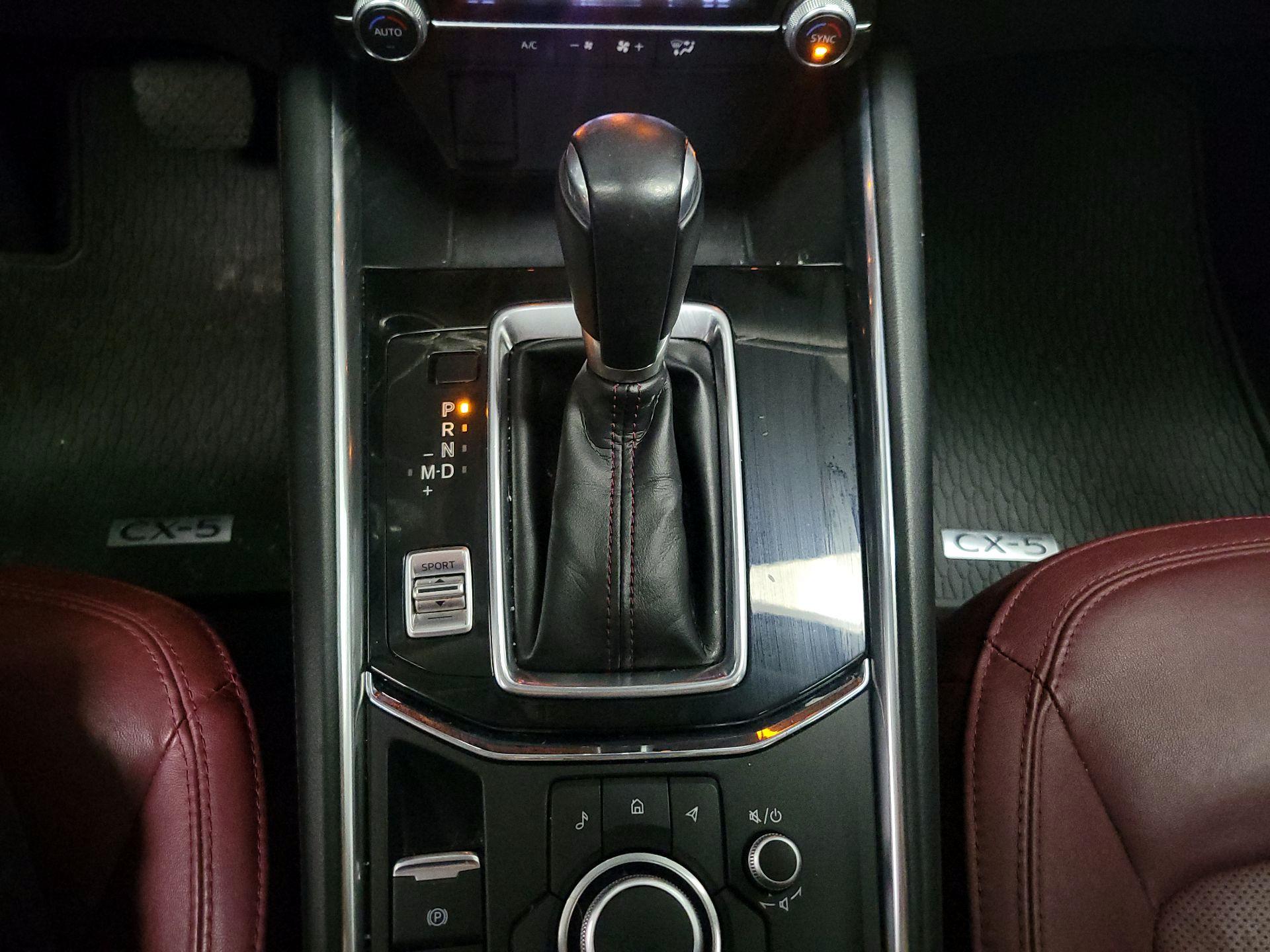 Thumbnail: 2022 Mazda CX-5 - 17