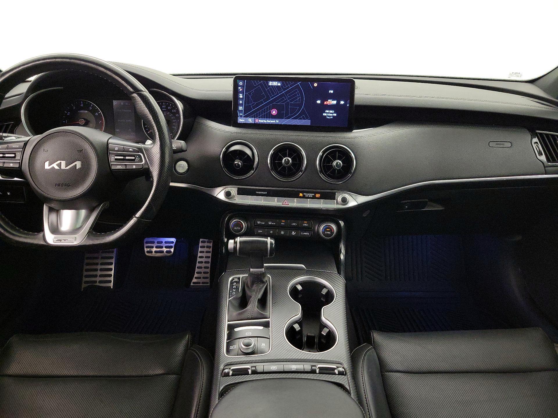 Thumbnail: 2023 Kia Stinger - 9
