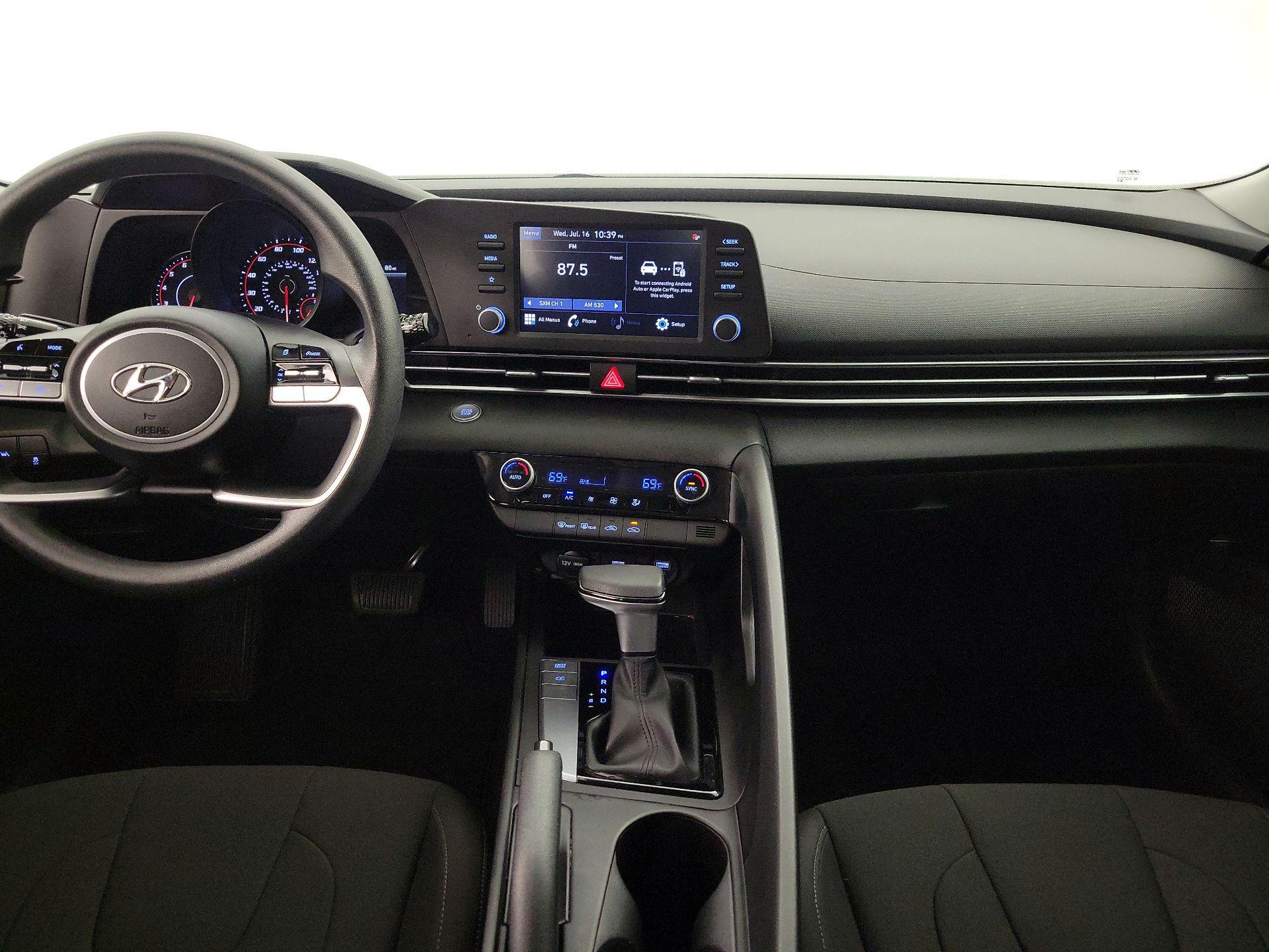 Thumbnail: 2023 Hyundai Elantra - 9