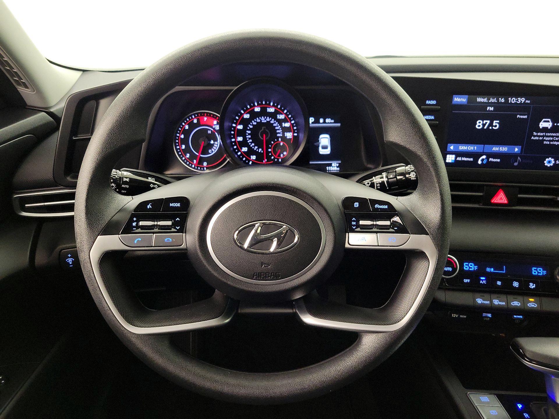 Thumbnail: 2023 Hyundai Elantra - 10
